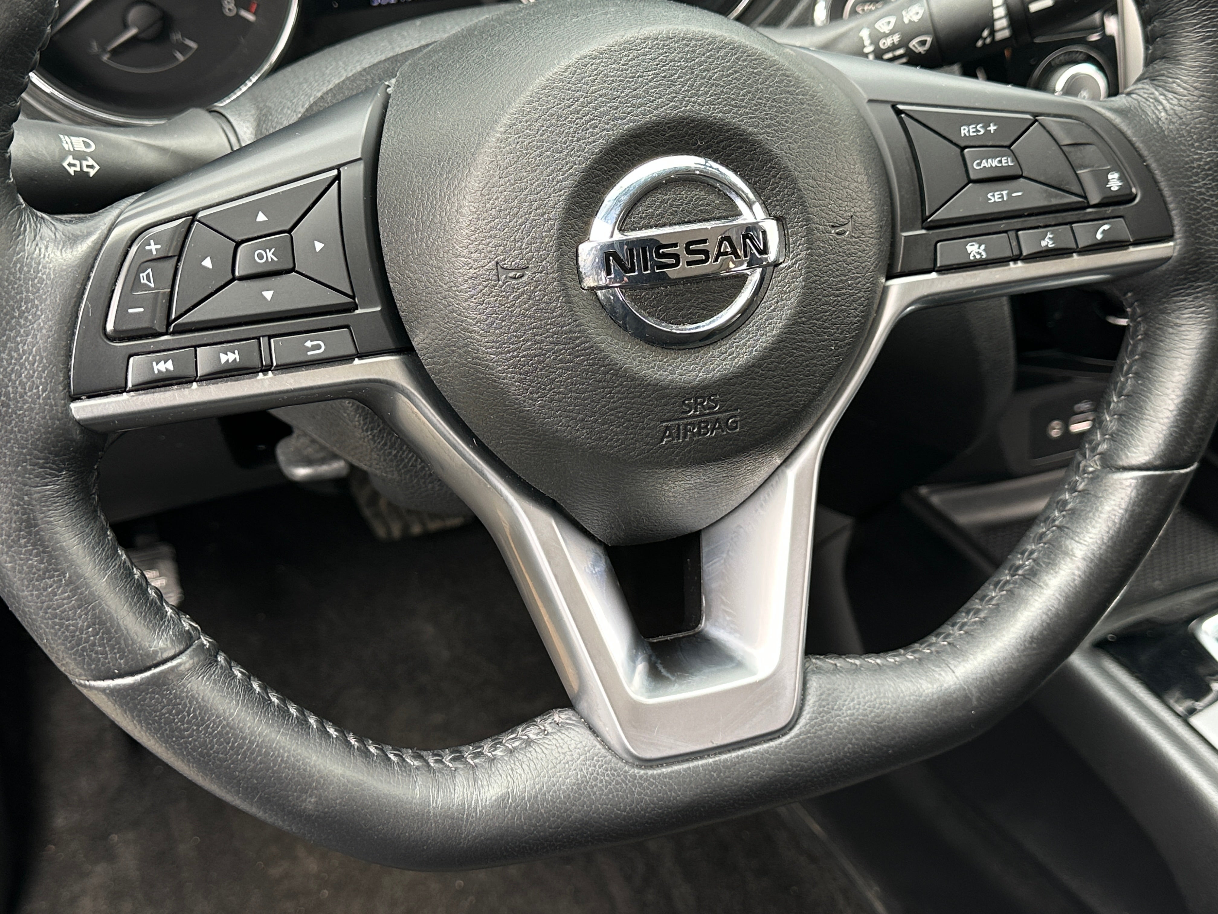 2018 Nissan Rogue SV 5