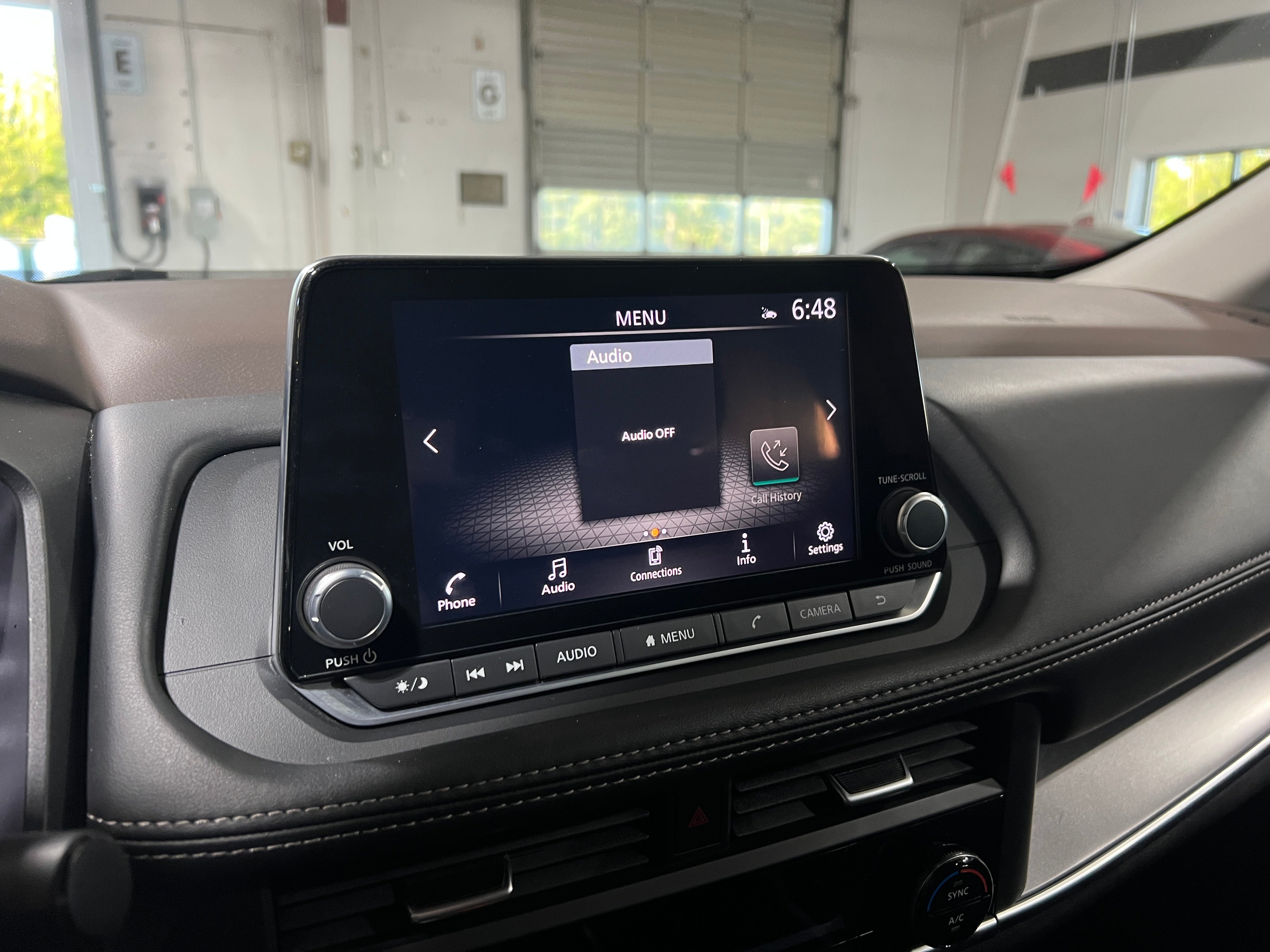 2023 Nissan Rogue SV 4