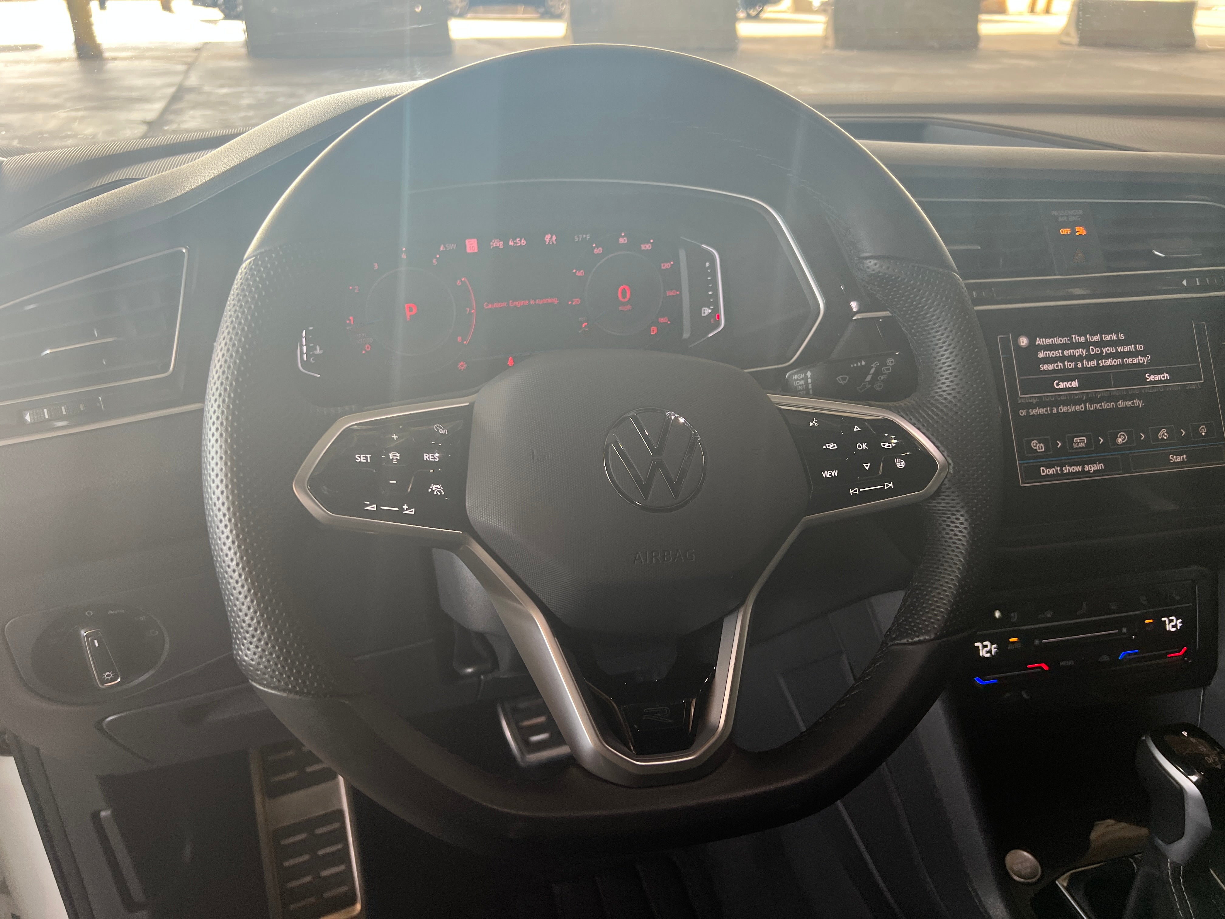 2024 Volkswagen Tiguan SE R-Line 5