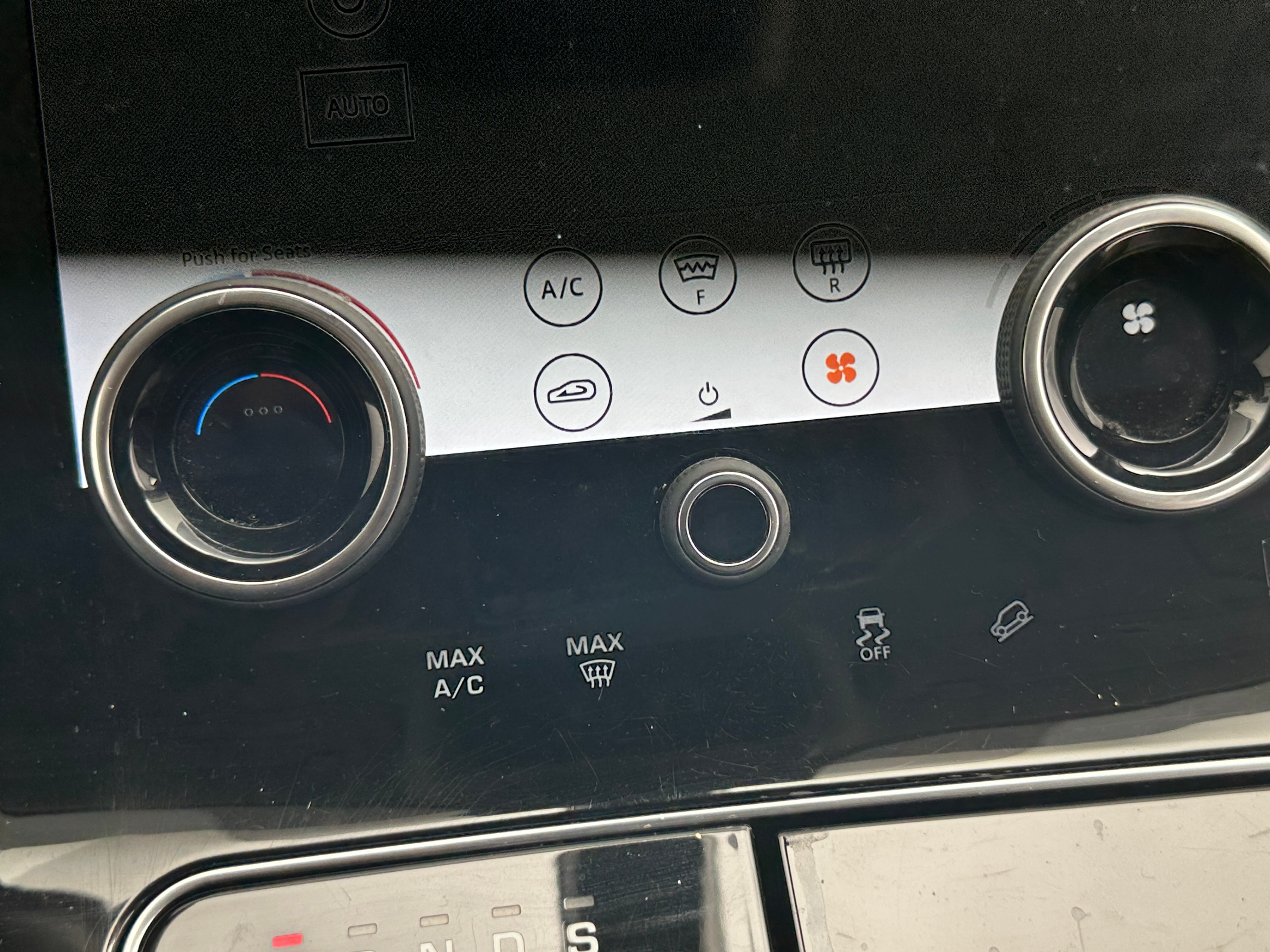 2019 Land Rover Range Rover Velar S 3