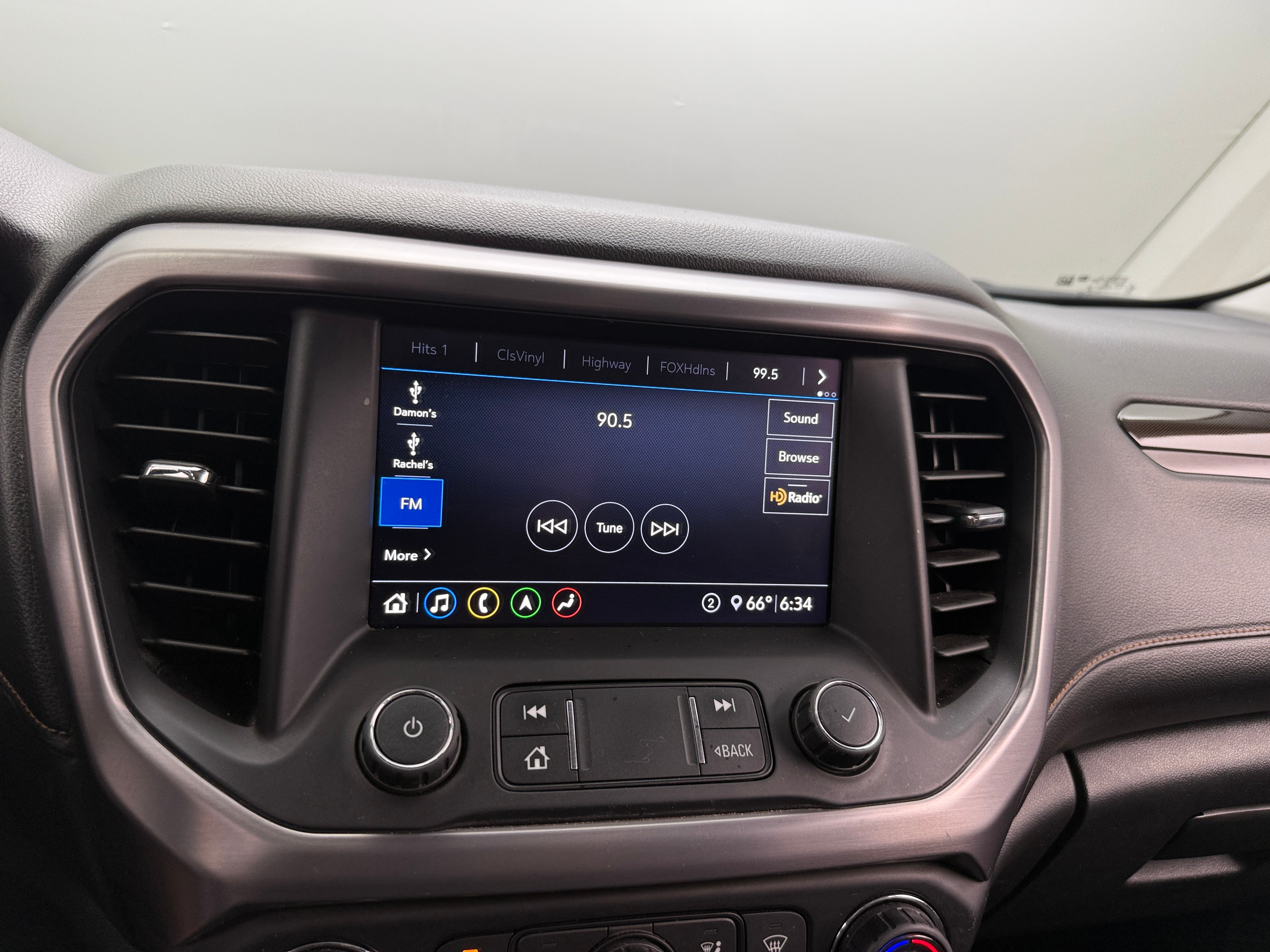 2020 GMC Acadia AT4 3
