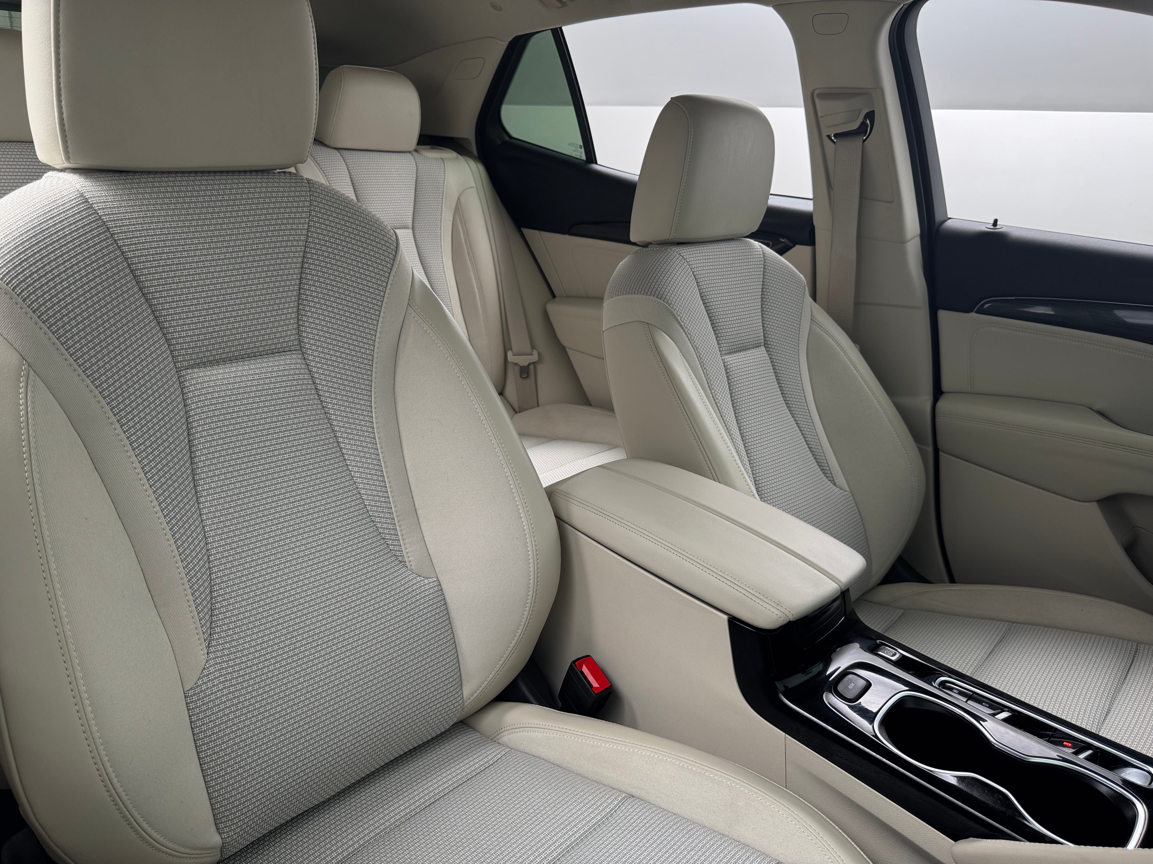 2023 Buick Envision Preferred 2