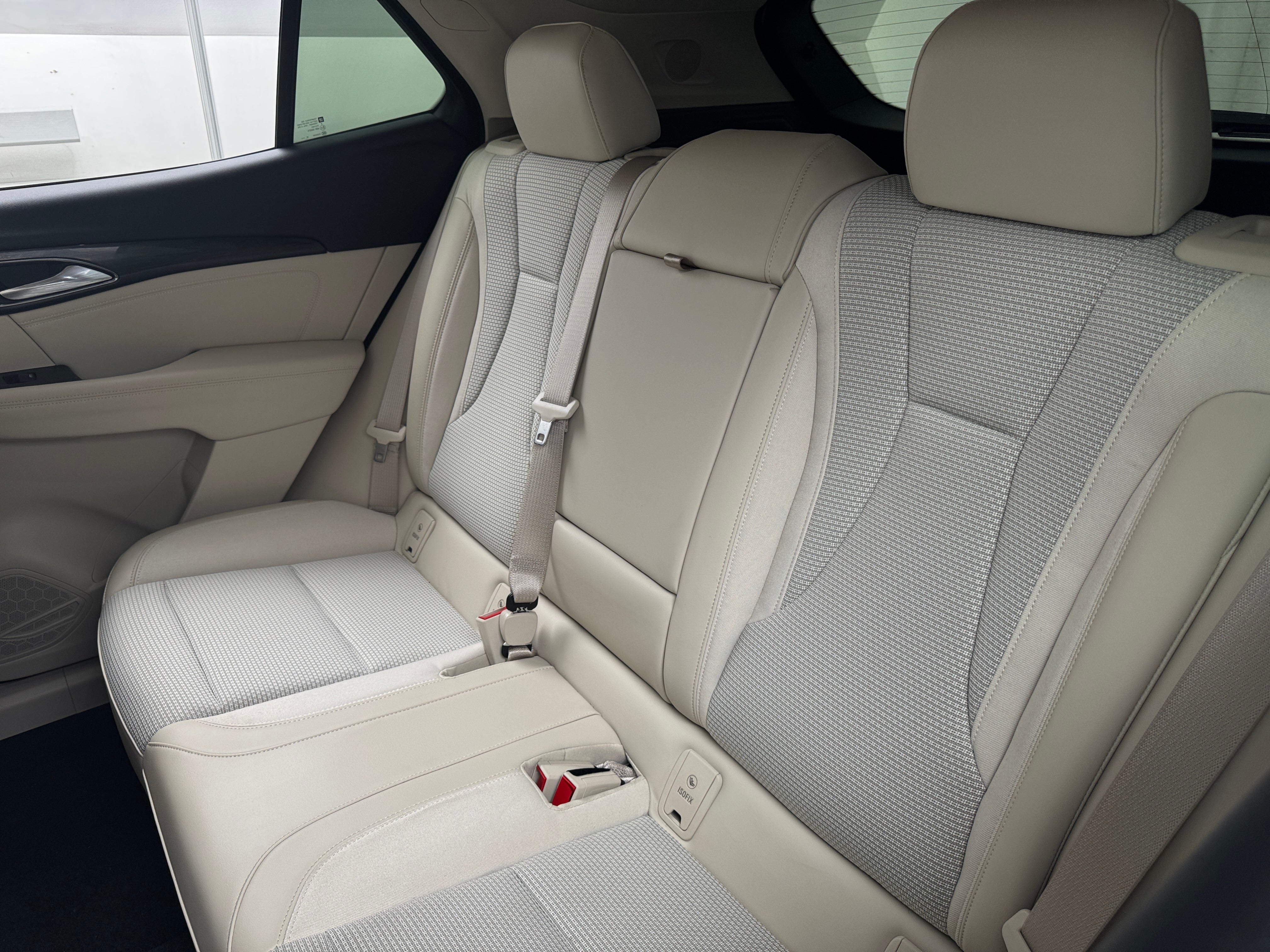 2023 Buick Envision Preferred 6