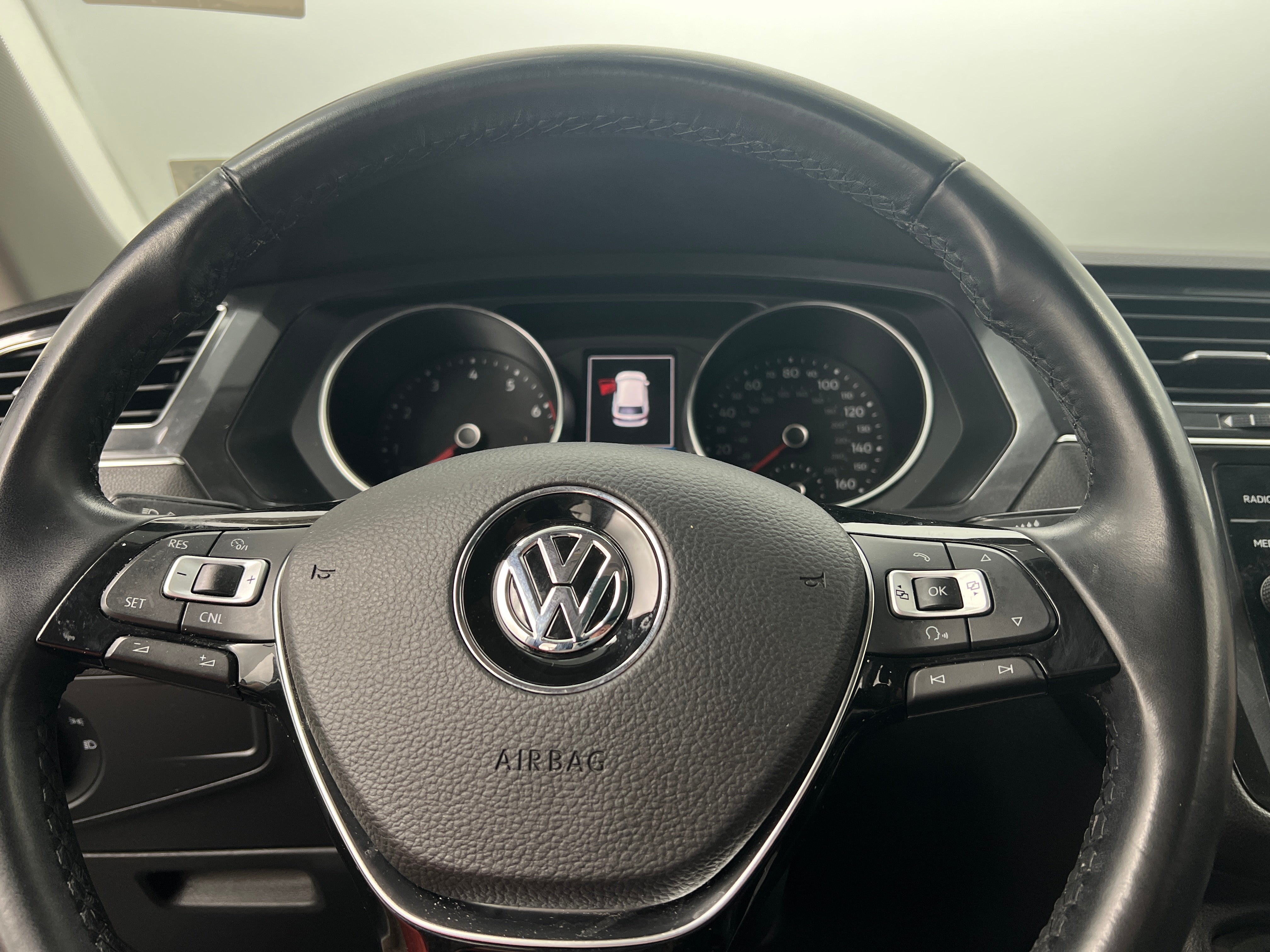 2018 Volkswagen Tiguan 2.0T 4