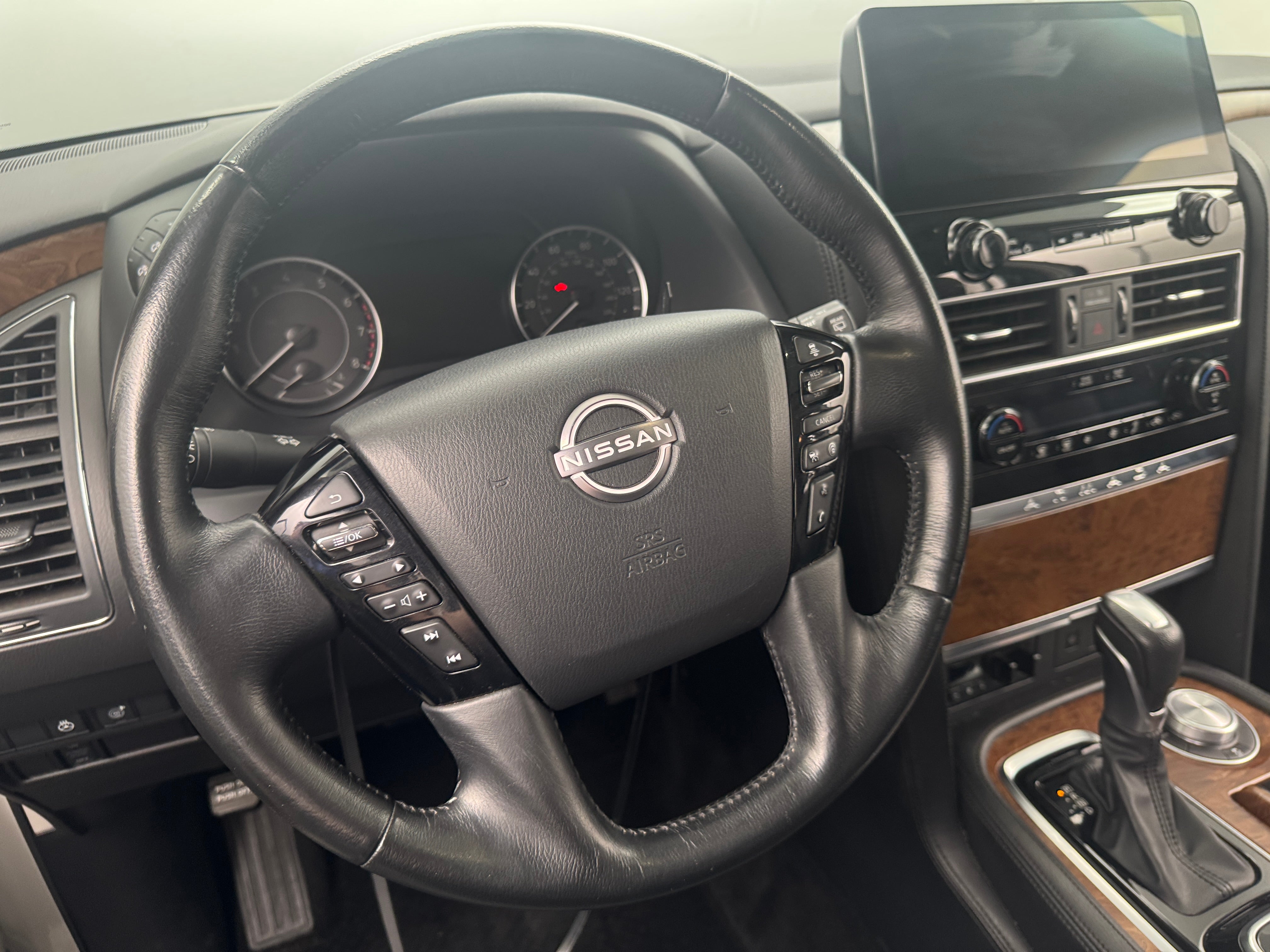 2023 Nissan Armada SL 4