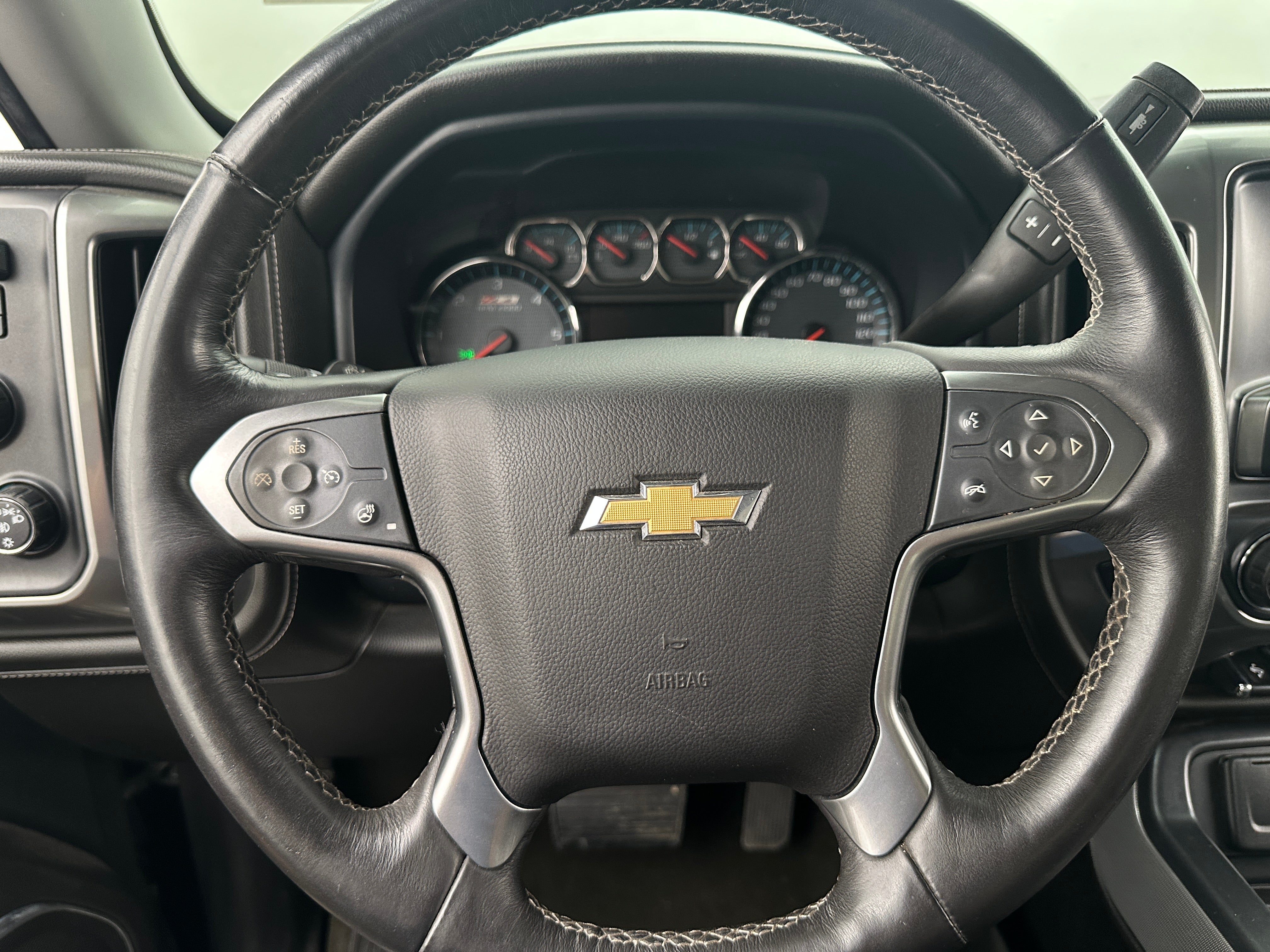 2017 Chevrolet Silverado 1500 LTZ Z71 4
