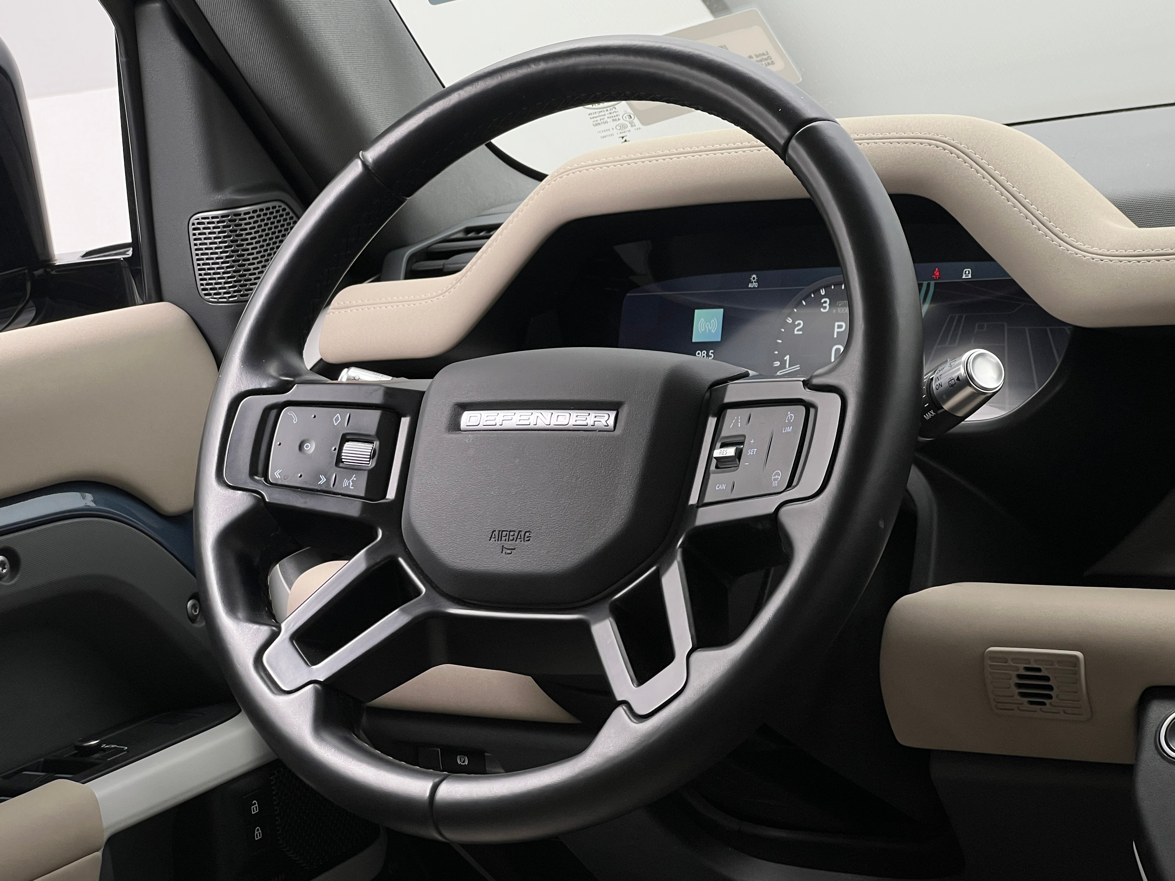 2021 Land Rover Defender 110 4