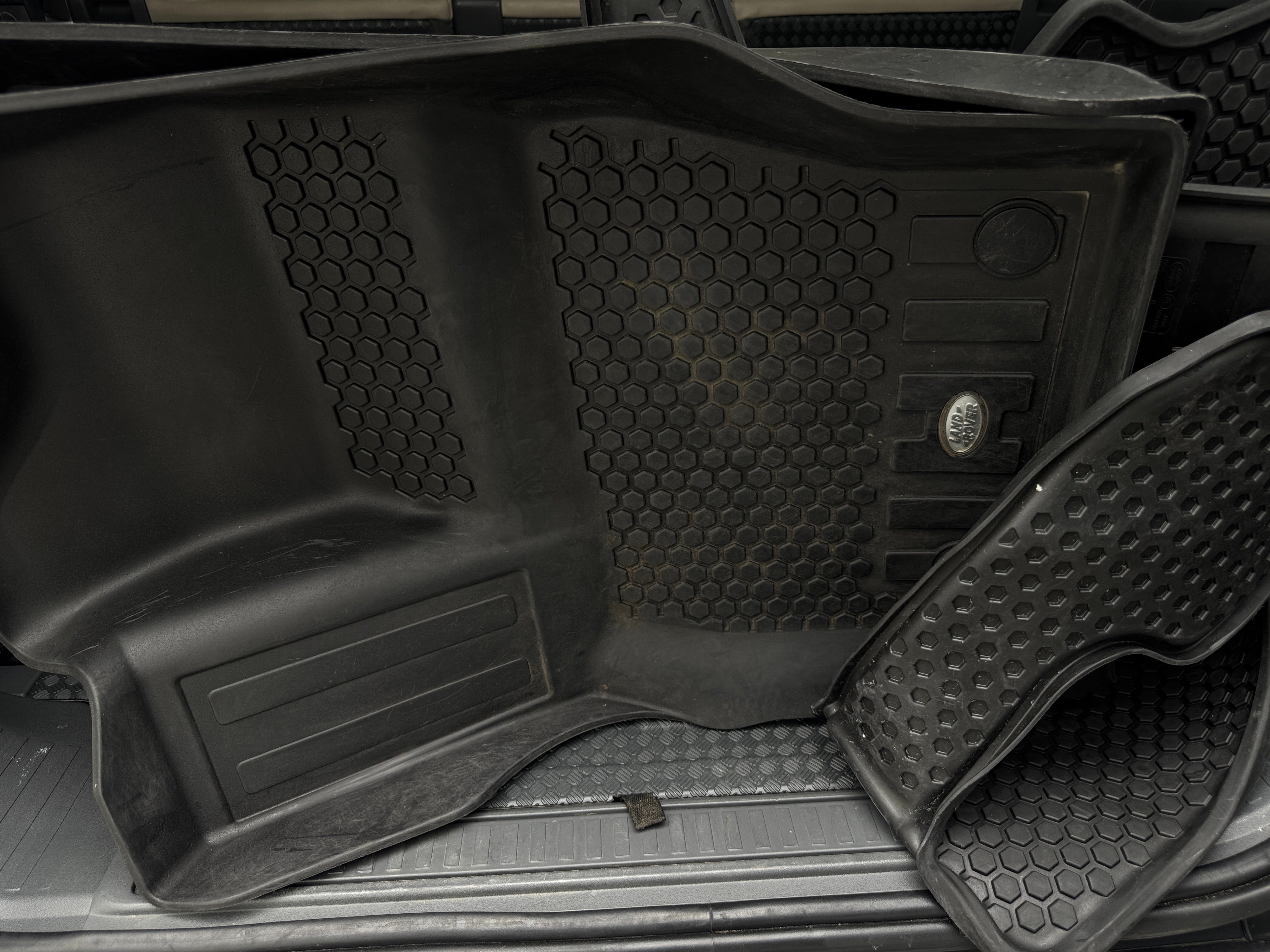 2021 Land Rover Defender 110 6