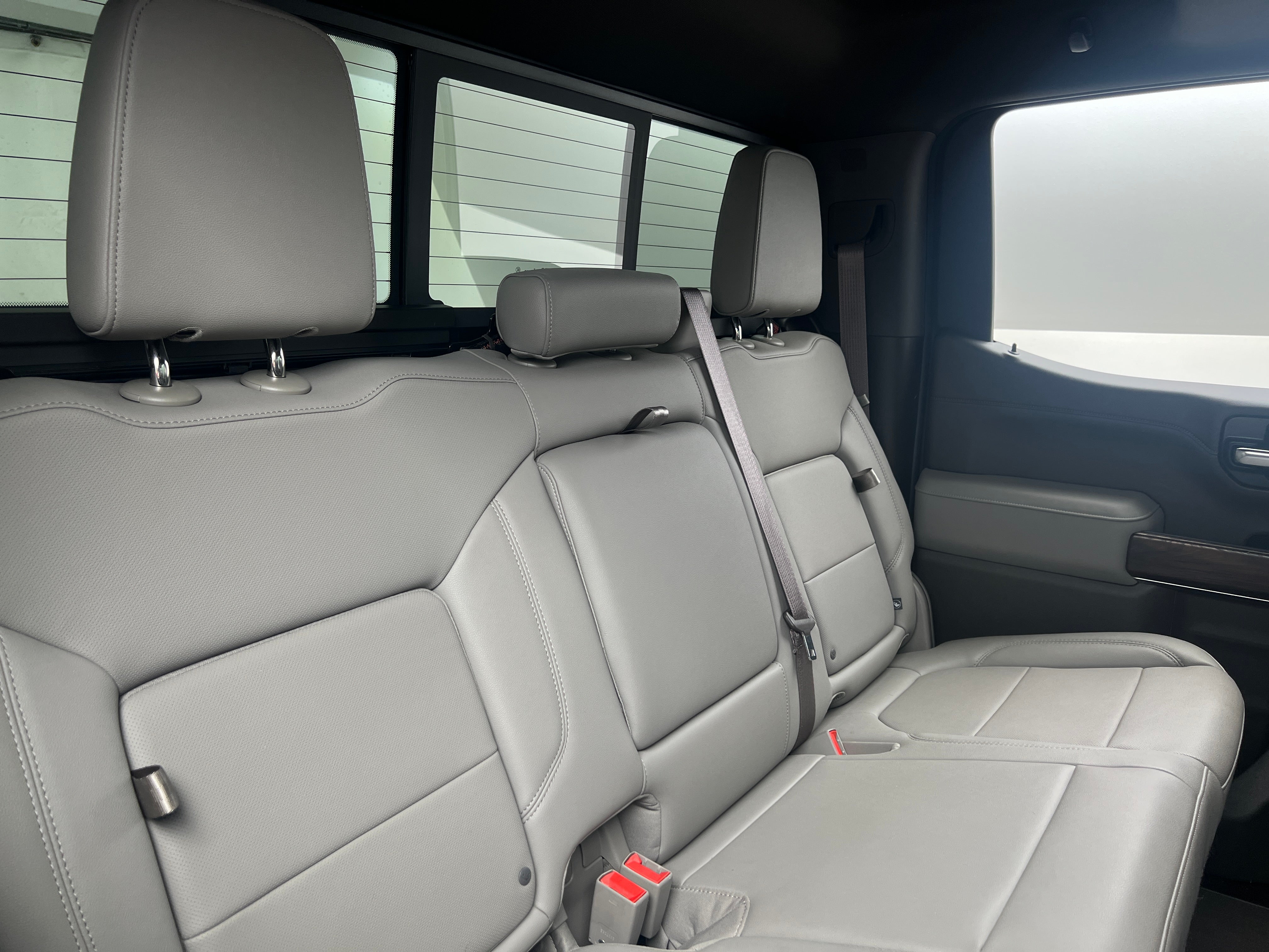 2022 GMC Sierra 1500 SLT 5