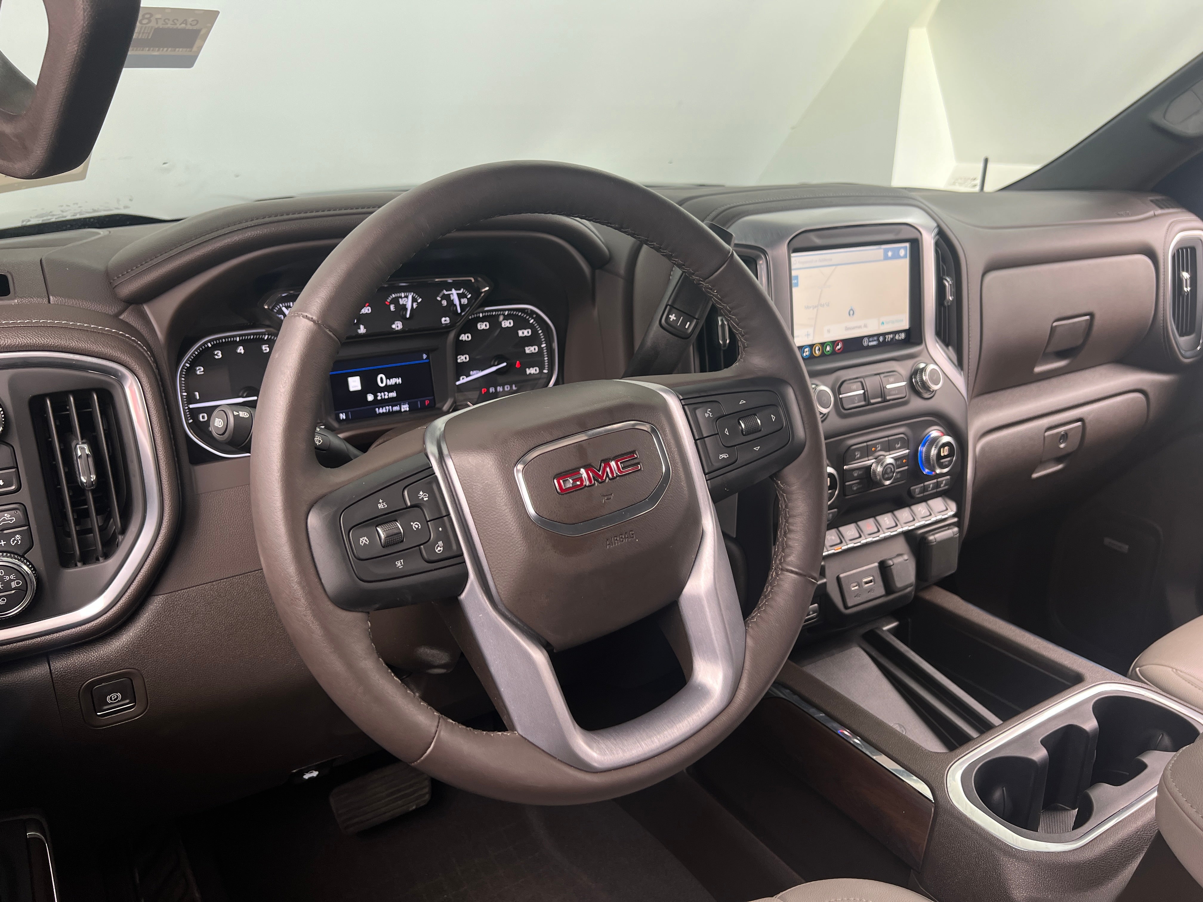 2022 GMC Sierra 1500 SLT 2