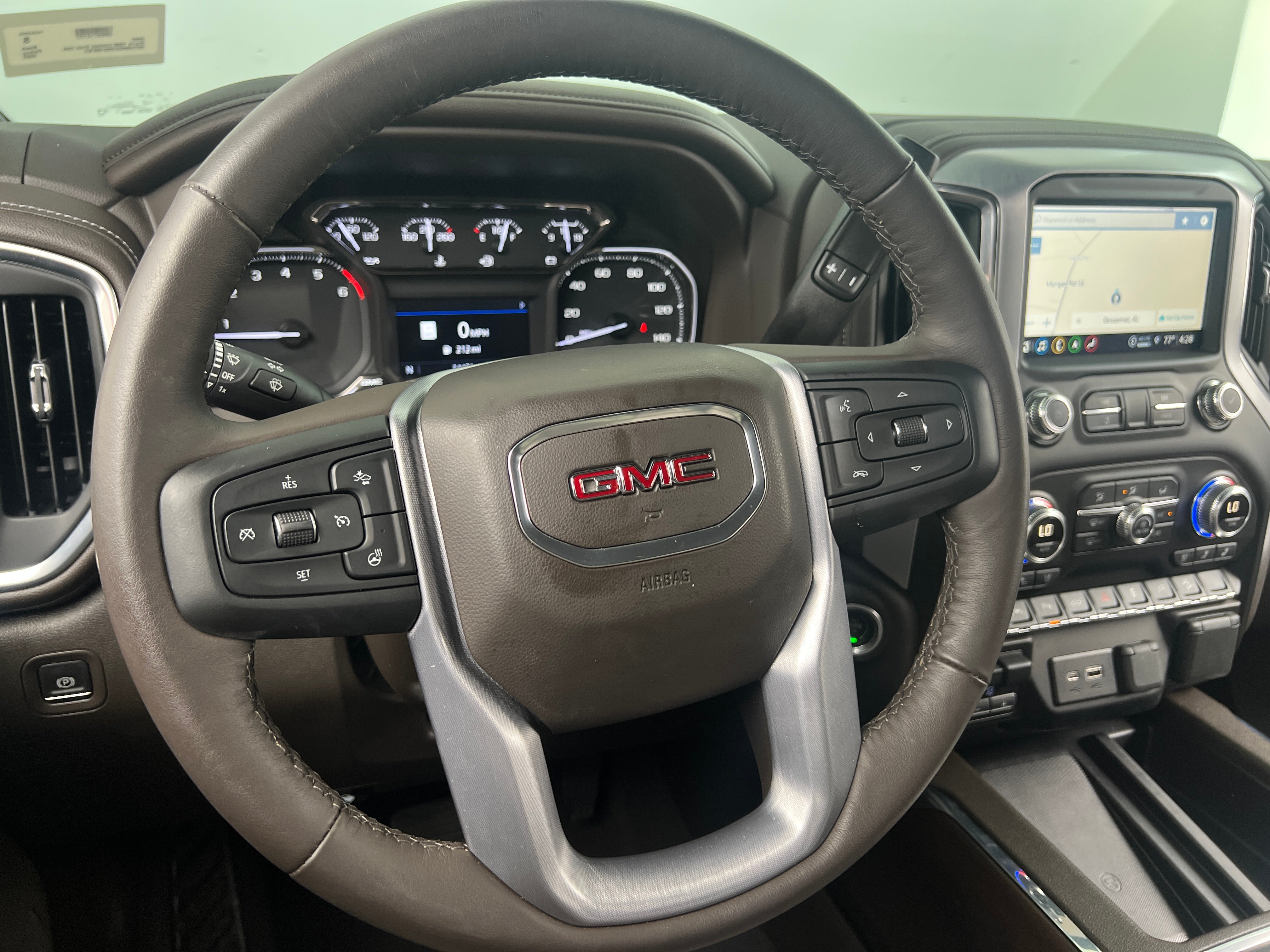 2022 GMC Sierra 1500 SLT 4