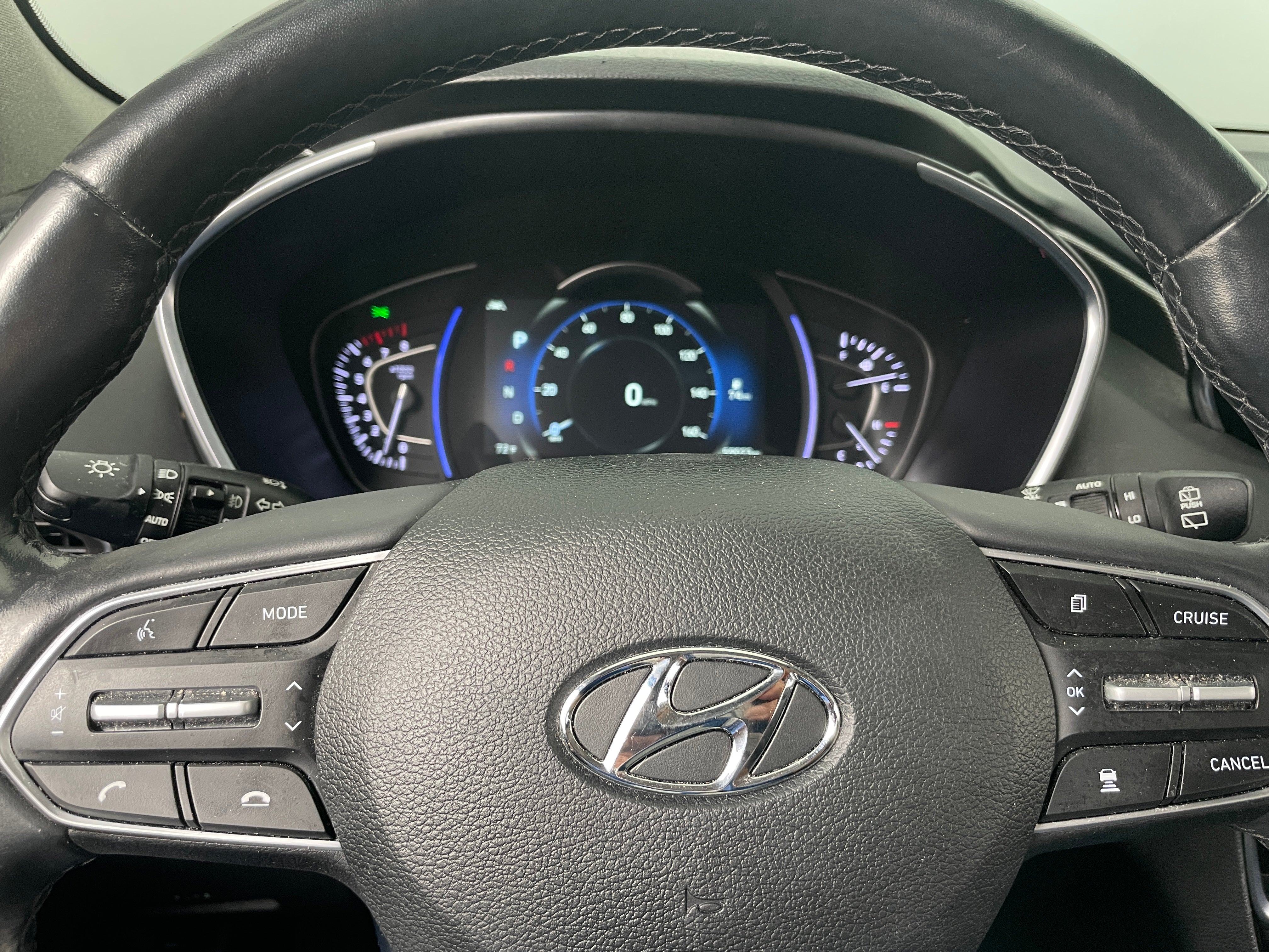 2020 Hyundai Santa Fe Limited 4