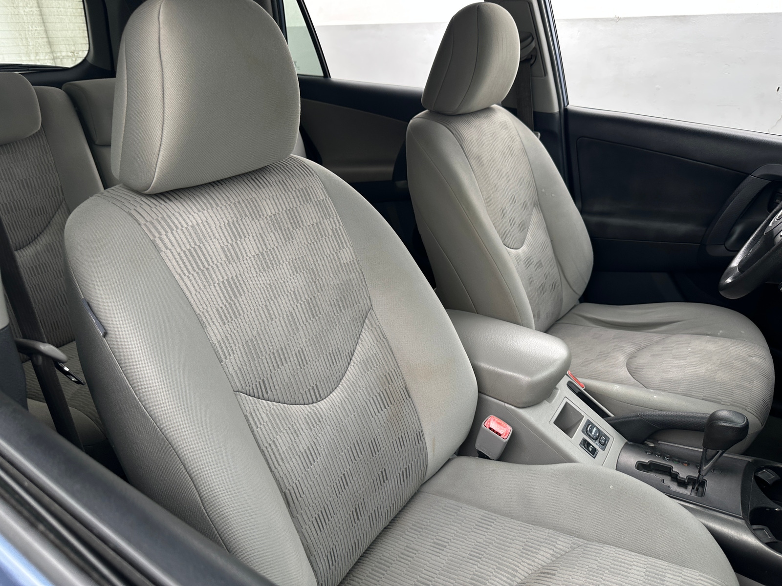 Thumbnail: 2011 Toyota RAV4 - 2