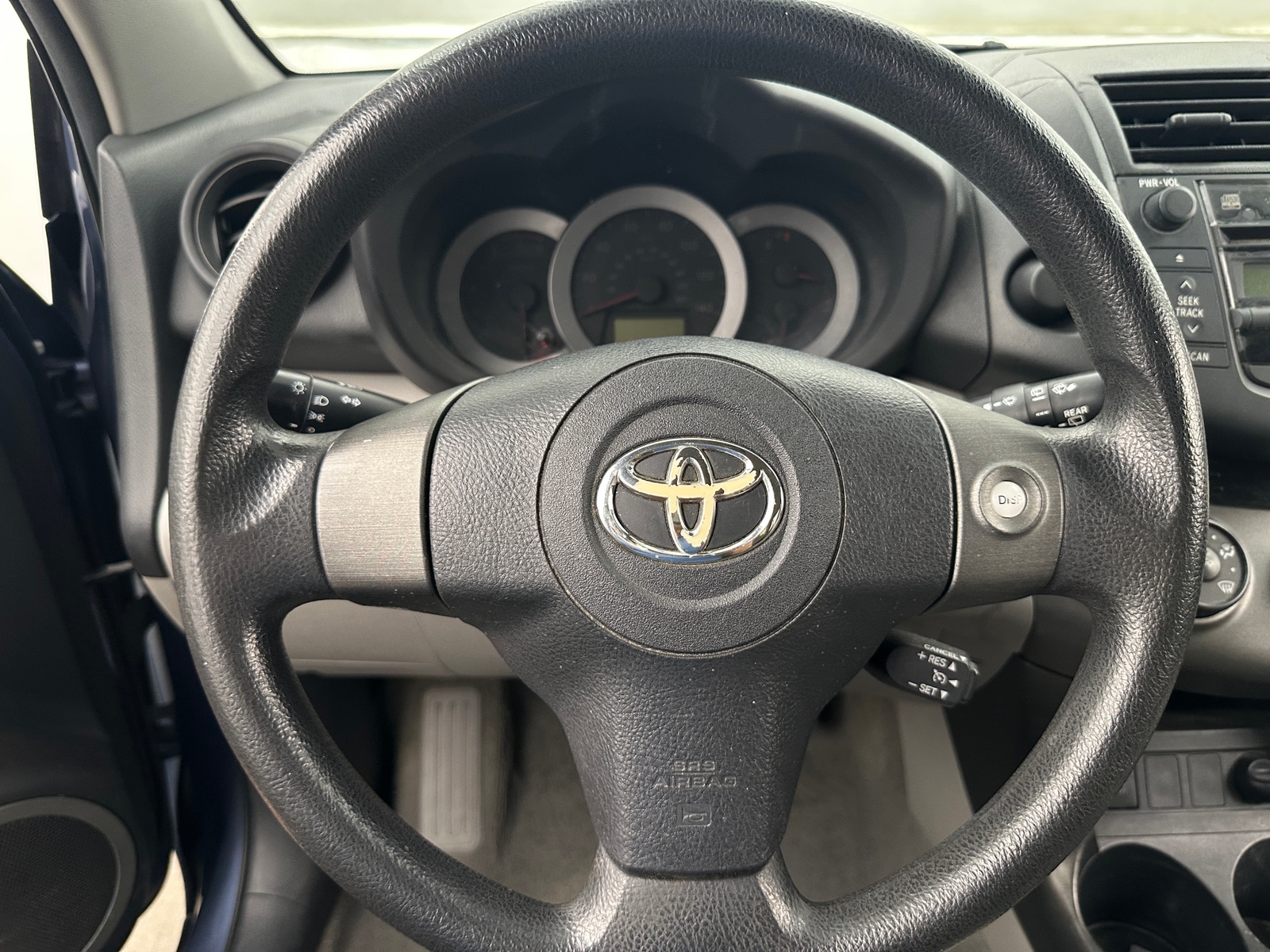 Thumbnail: 2011 Toyota RAV4 - 5