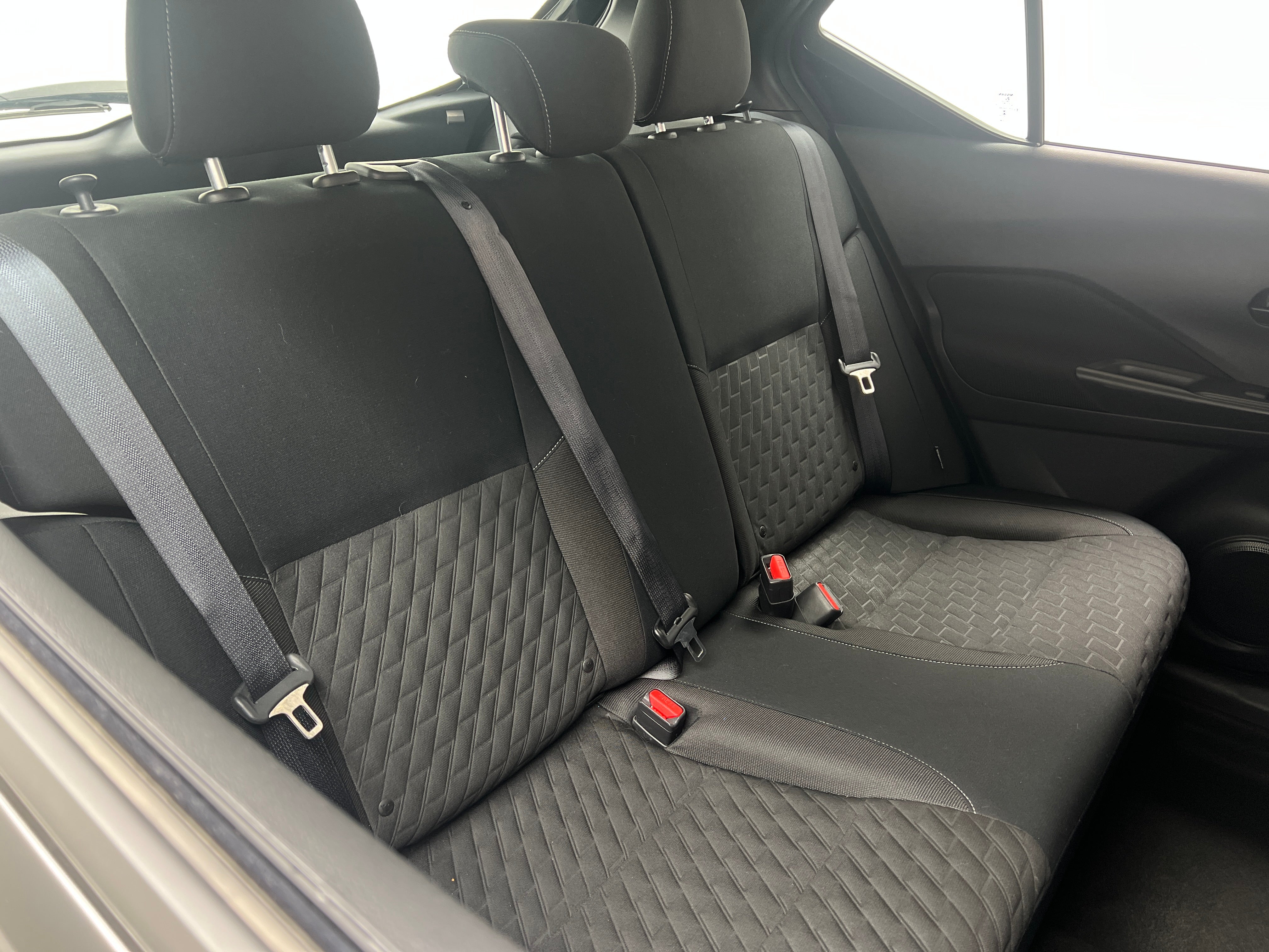 2022 Nissan Kicks S 6