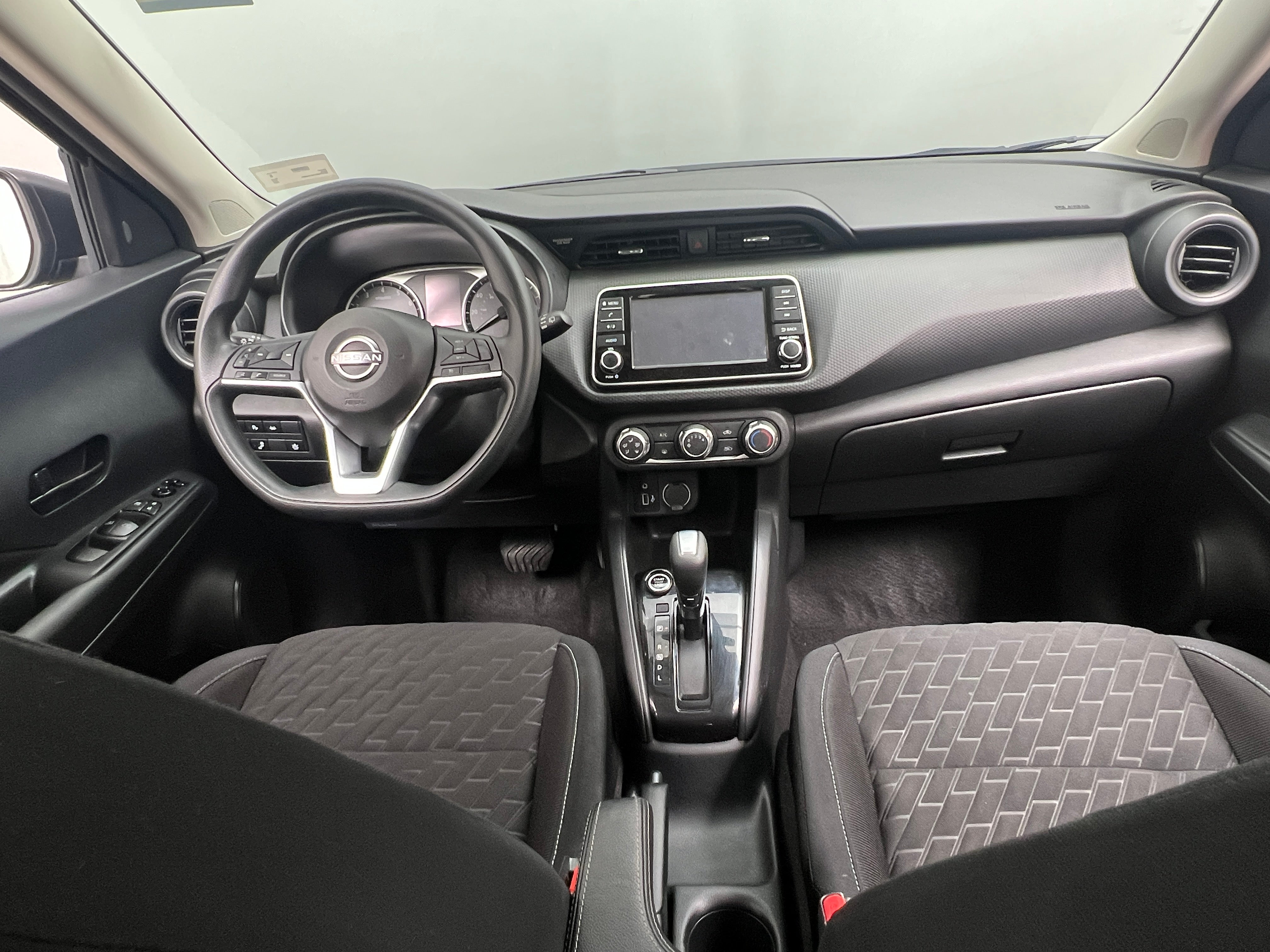 2022 Nissan Kicks S 3