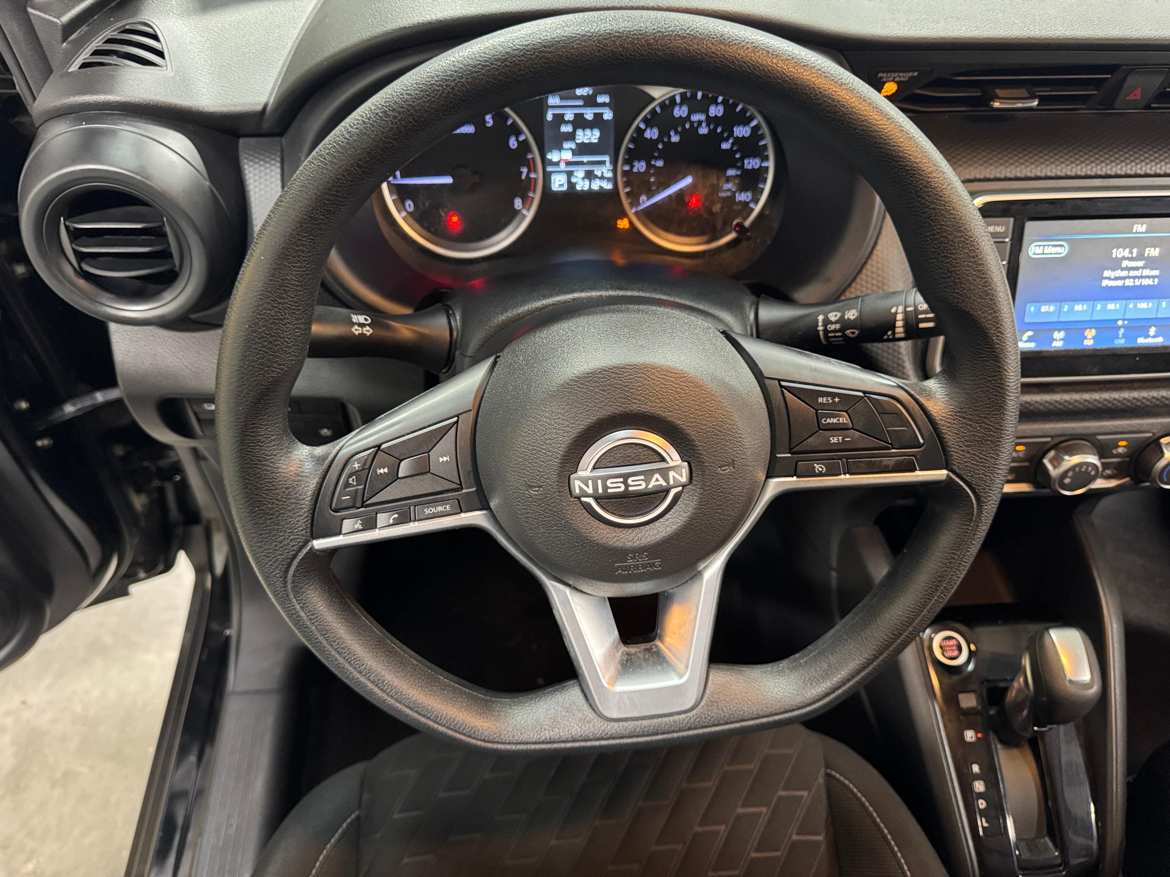 2022 Nissan Kicks S 5