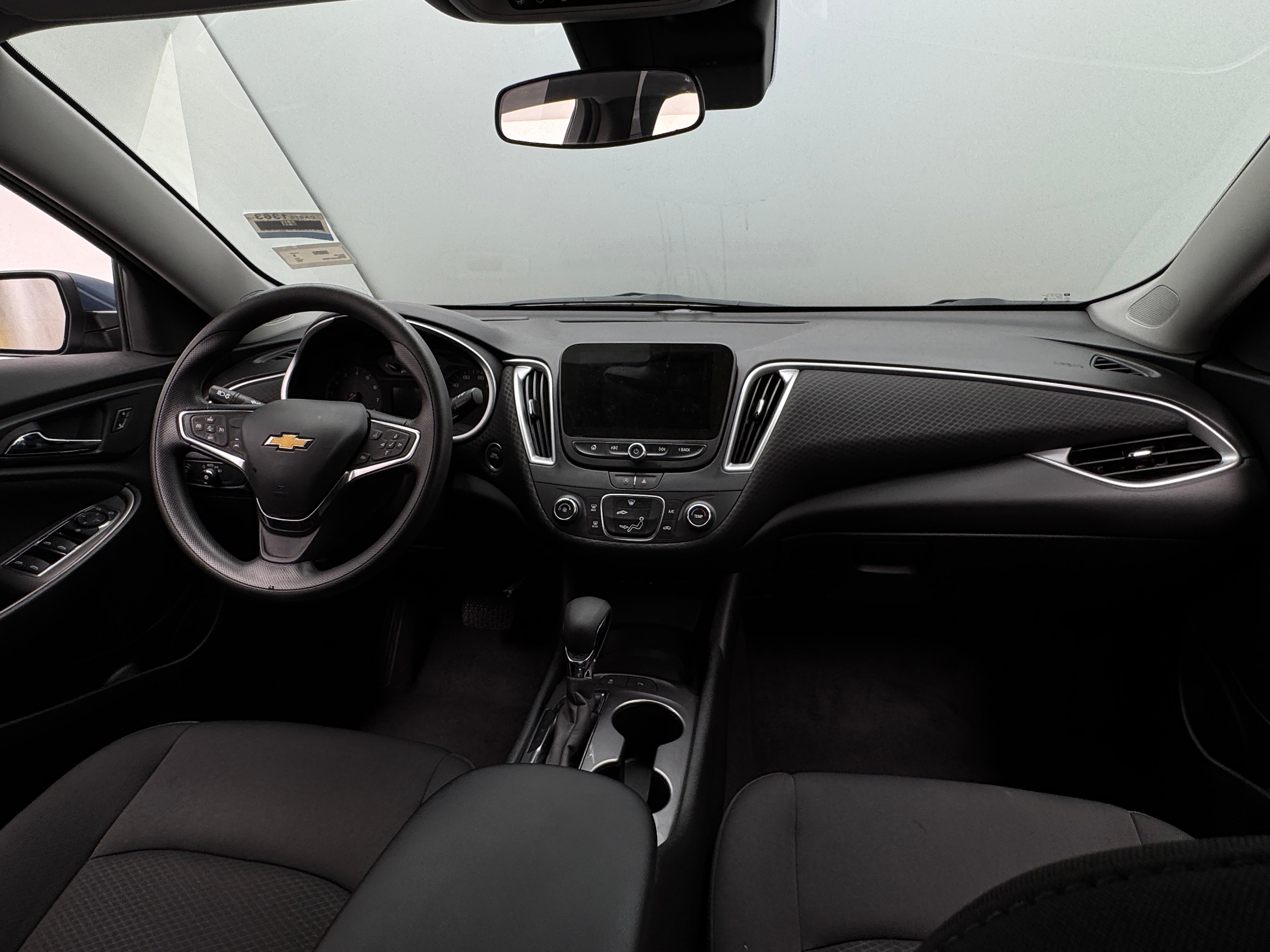 2025 Chevrolet Malibu LS 3