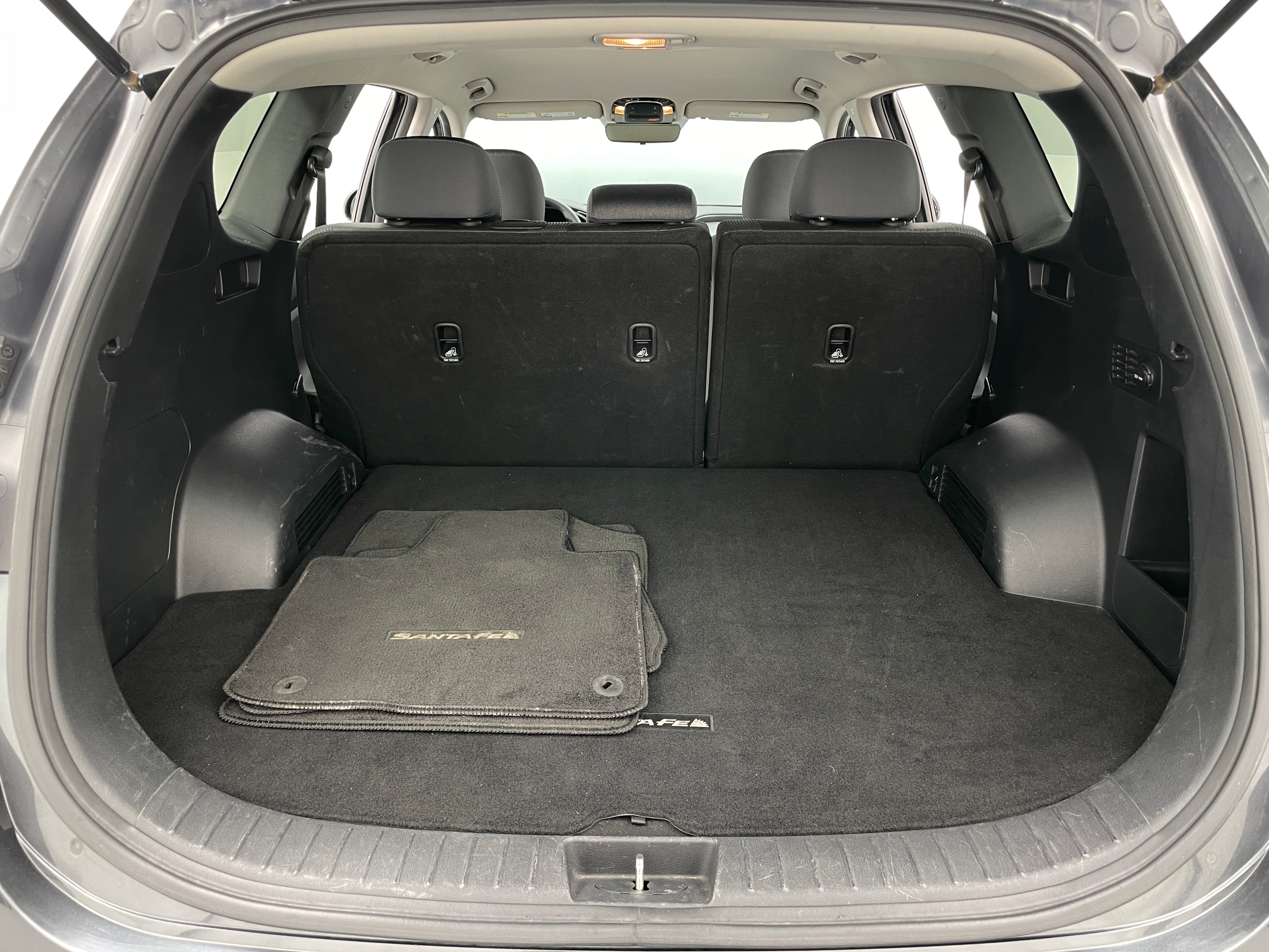 2022 Hyundai Santa Fe SEL 7