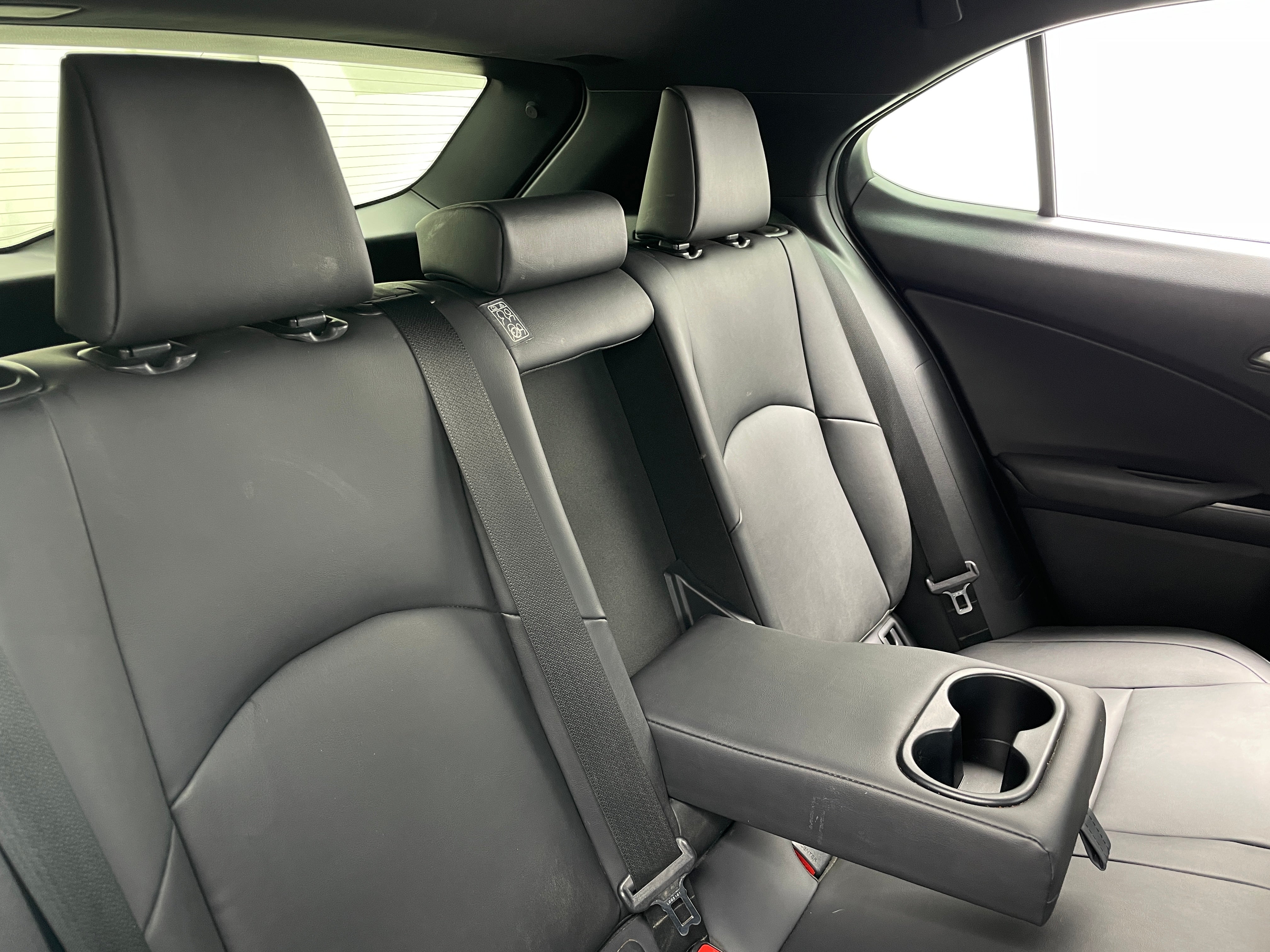 2020 Lexus UX 250h 6