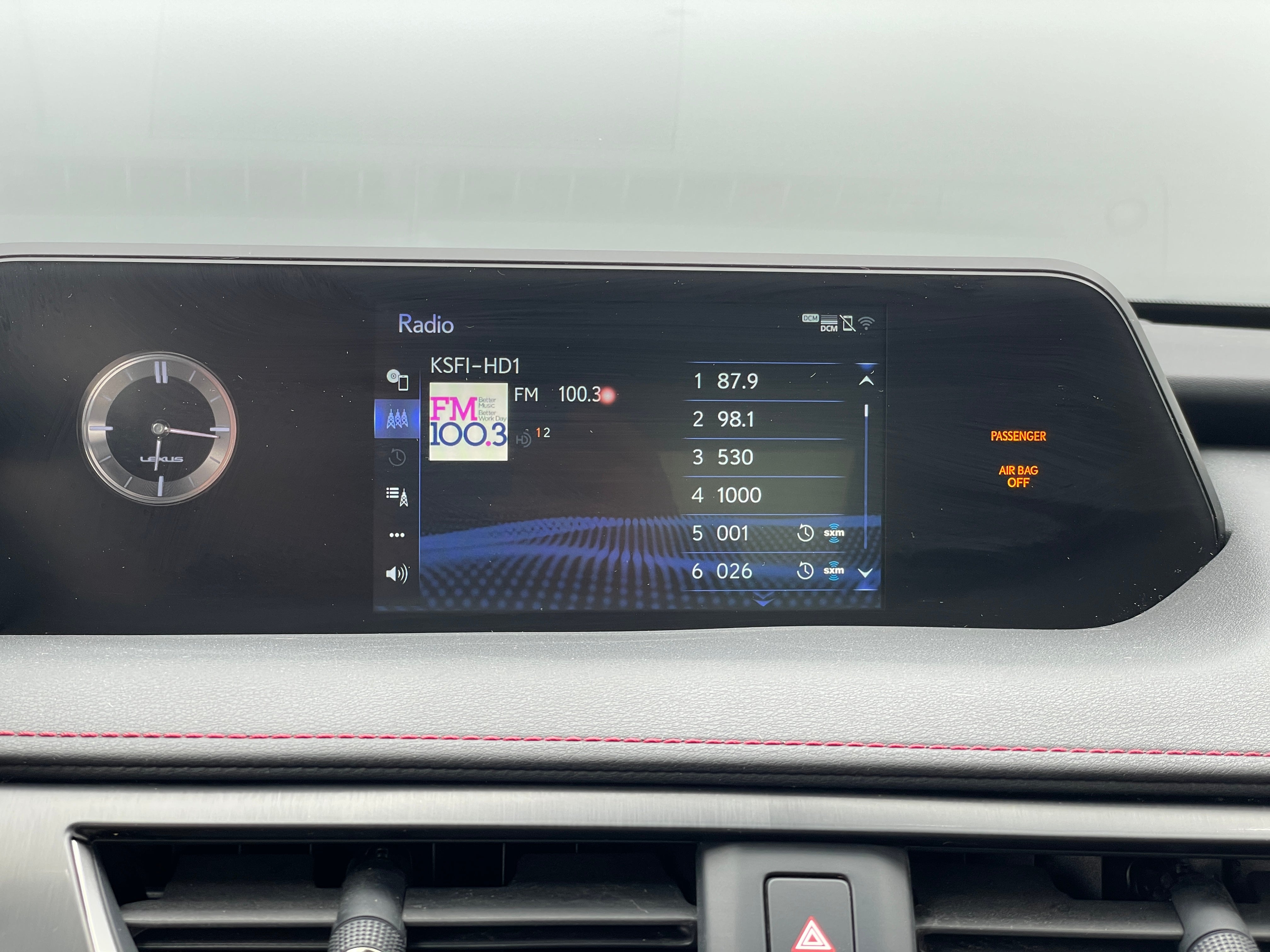 2020 Lexus UX 250h 4