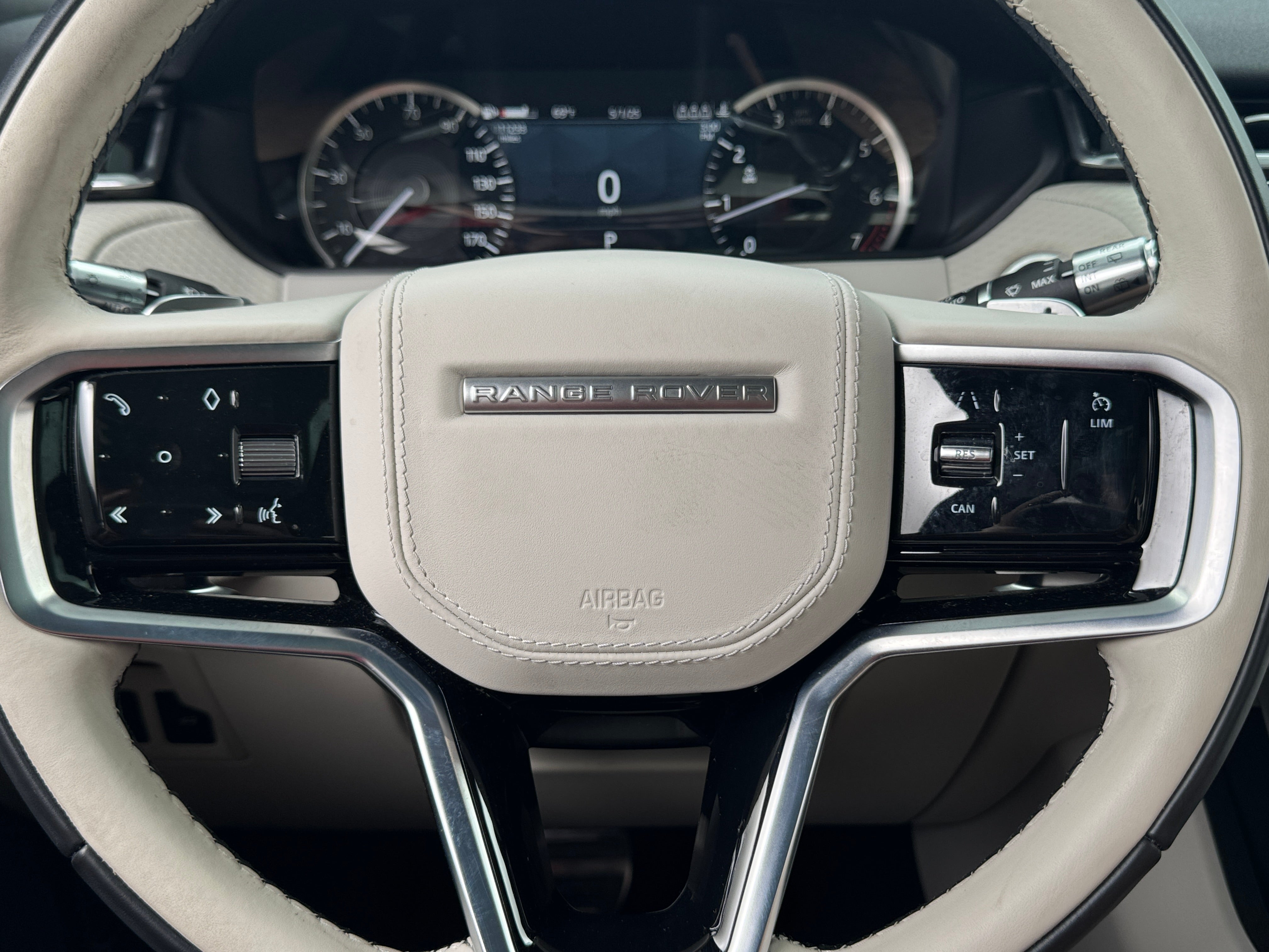 2022 Land Rover Range Rover Velar R-Dynamic S 4