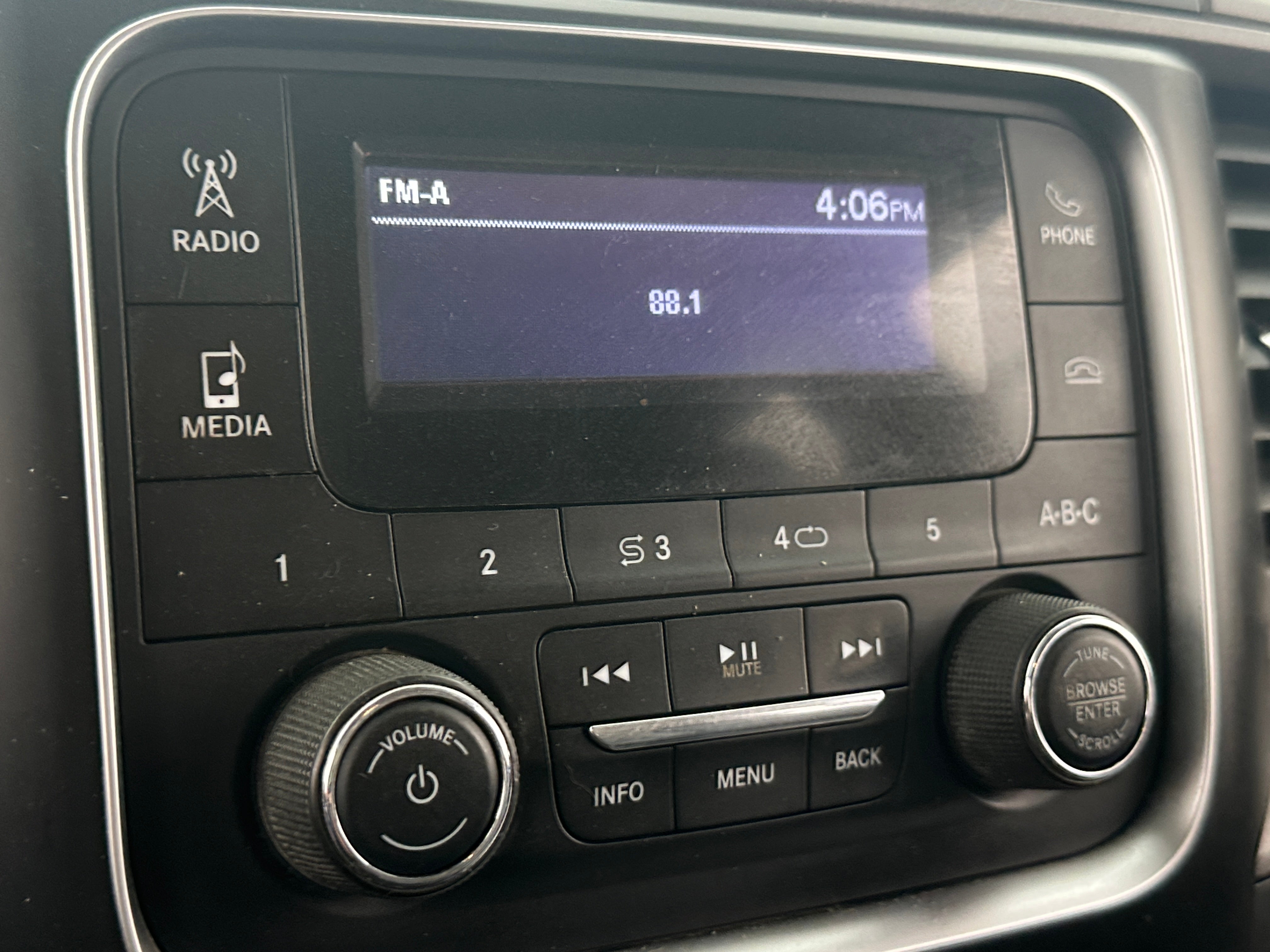 2020 RAM 1500 Classic Tradesman 4
