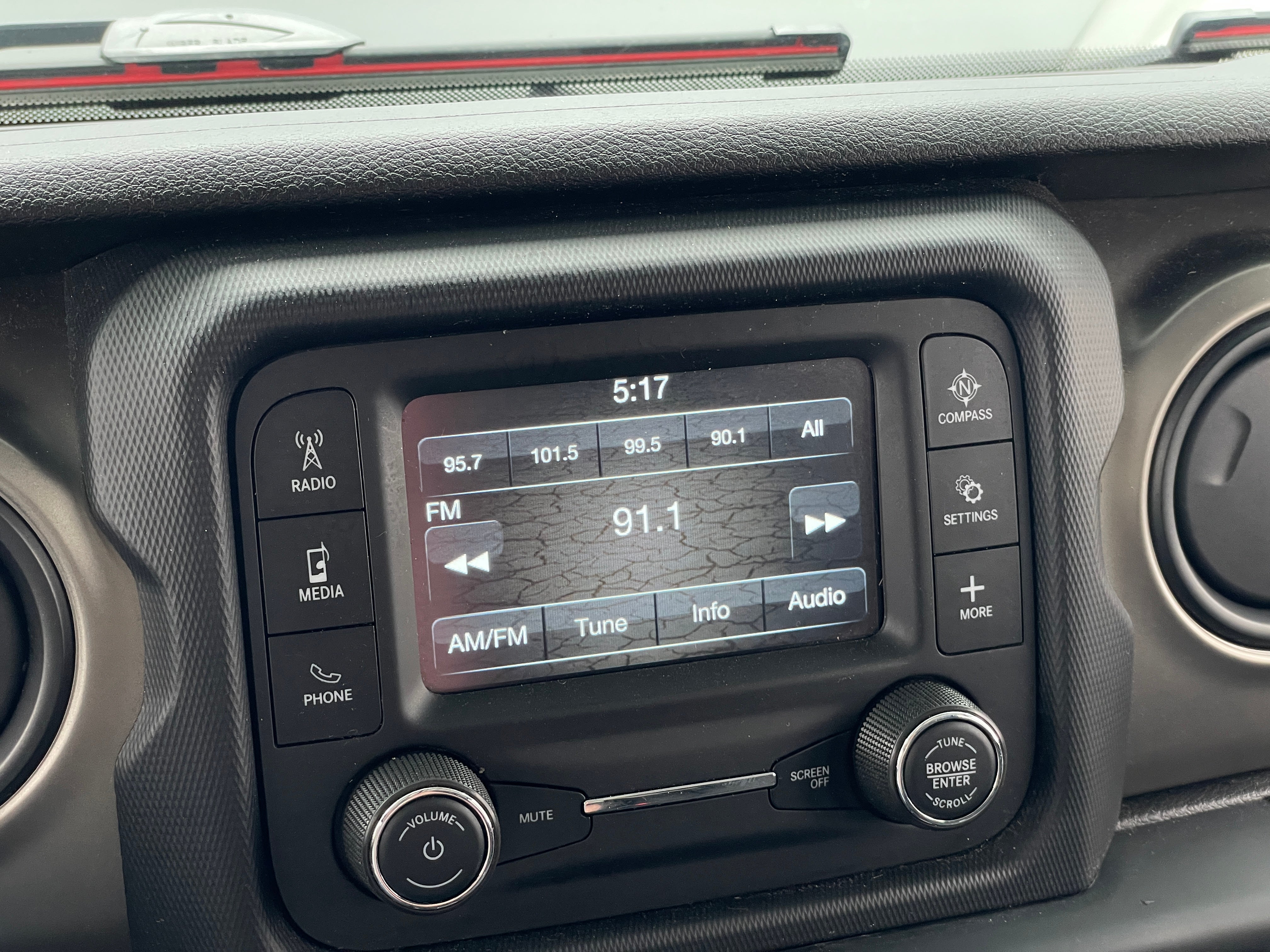 2019 Jeep Wrangler Unlimited Sport S 4