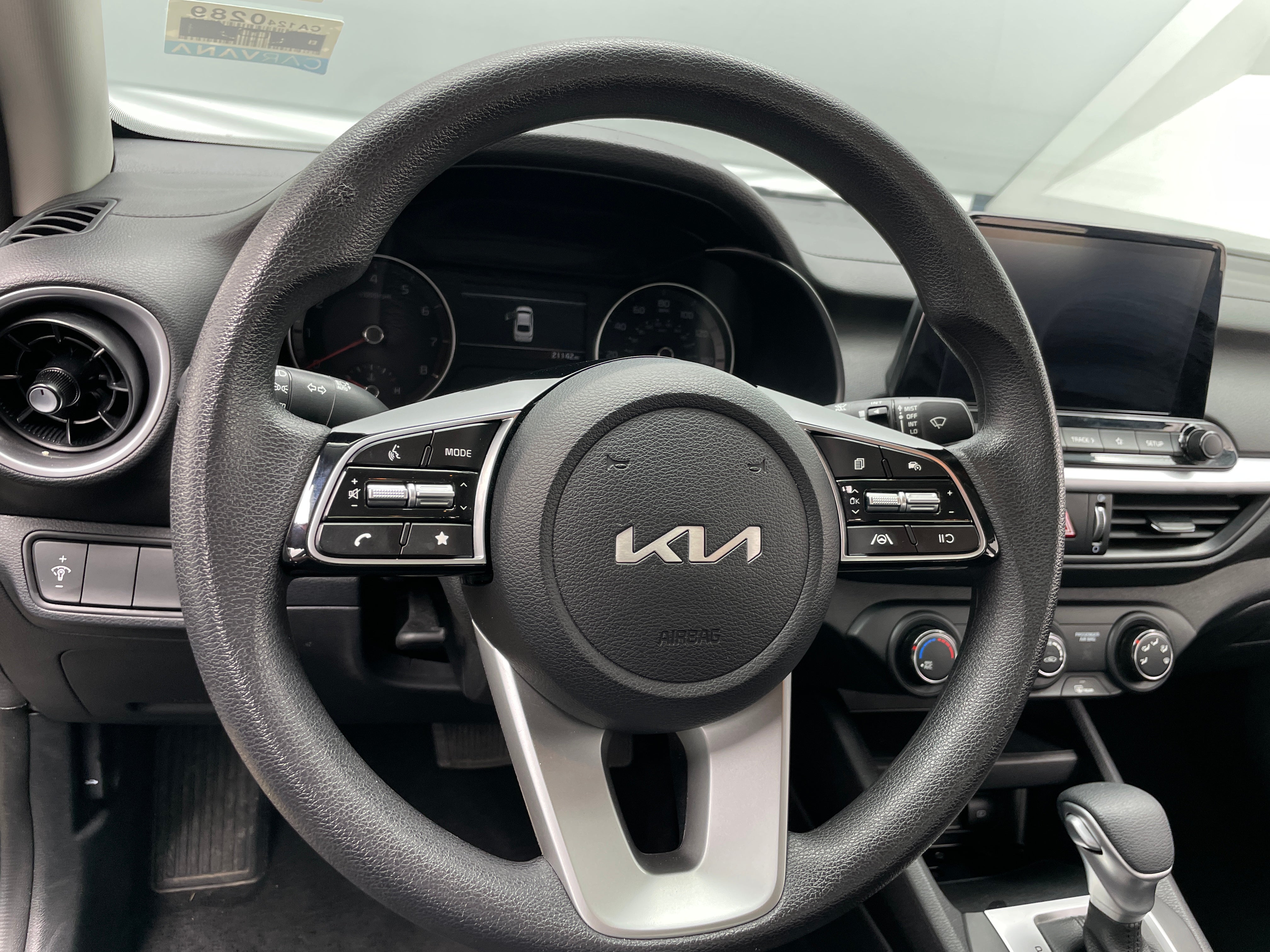 2024 Kia Forte LXS 5