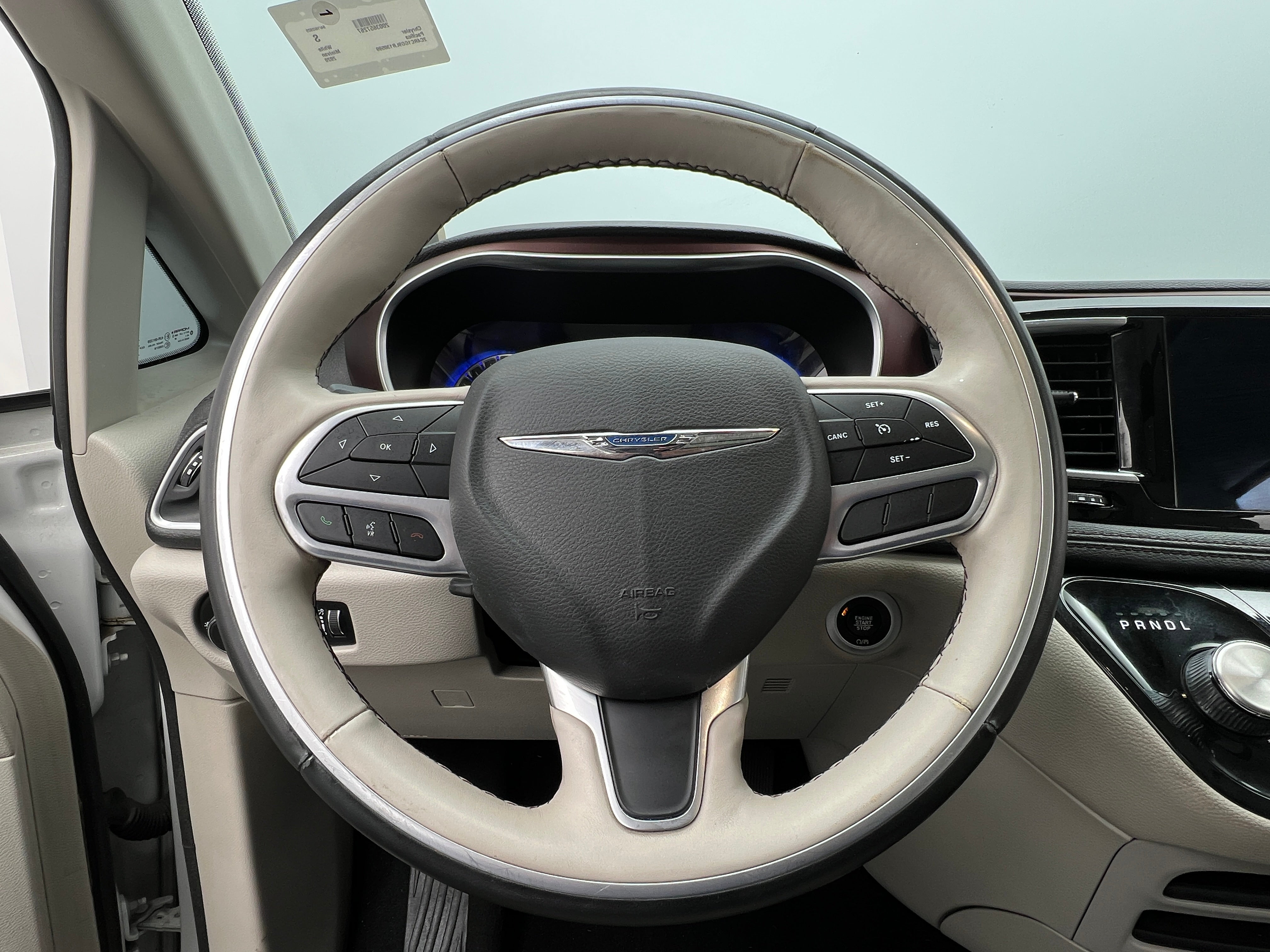 2020 Chrysler Pacifica Limited 5