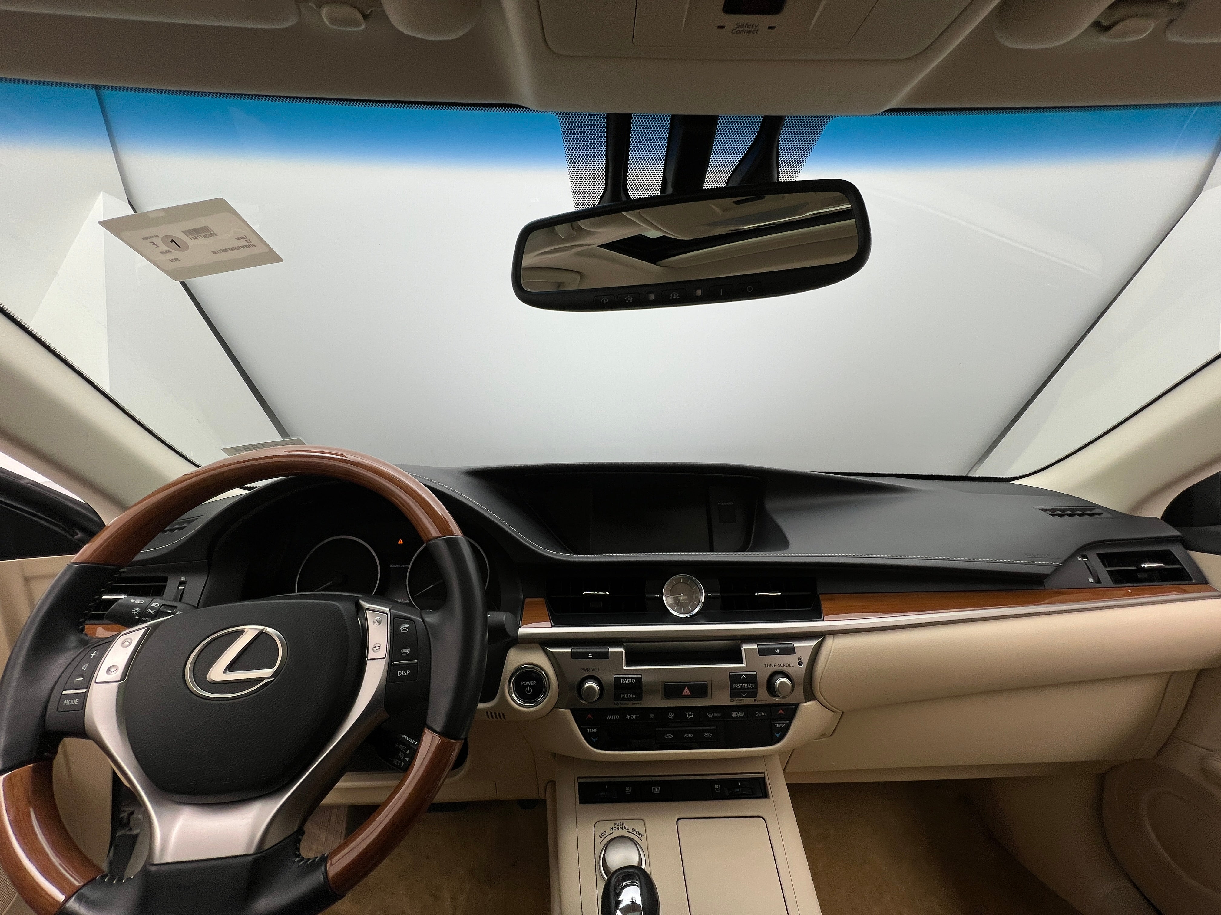 2014 Lexus ES Hybrid 300h 2