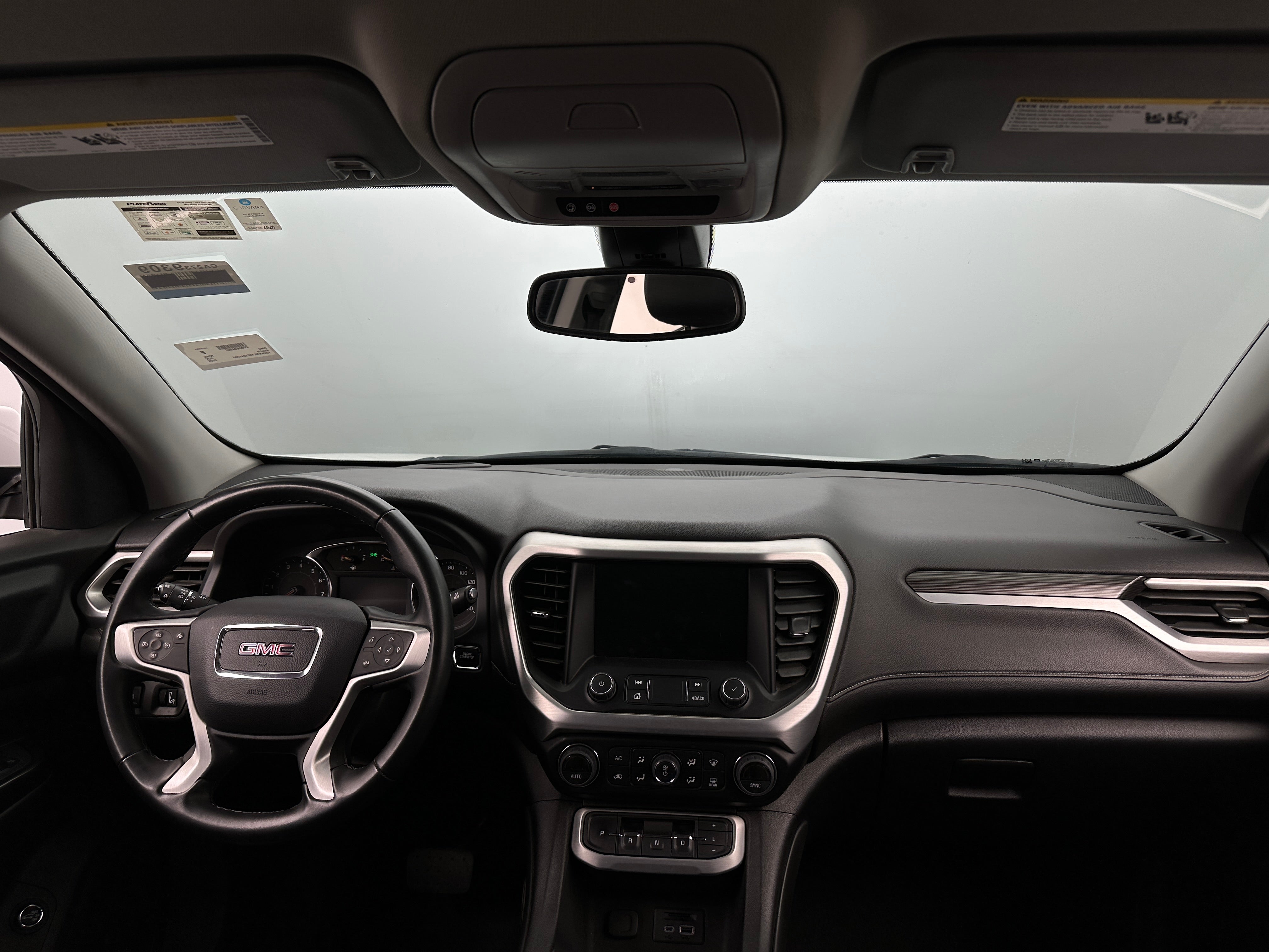 2023 GMC Acadia SLT 3