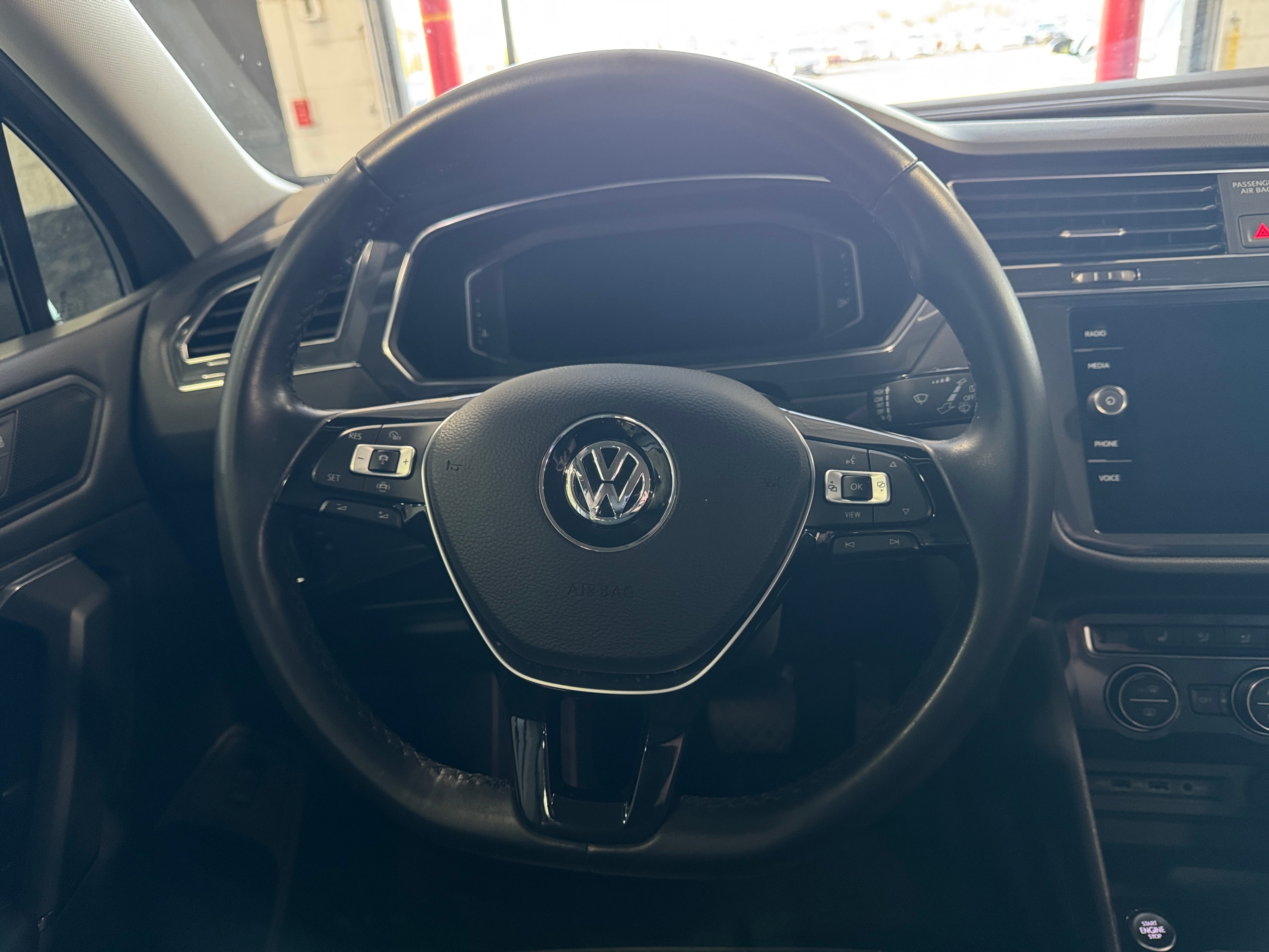 2019 Volkswagen Tiguan SEL 4