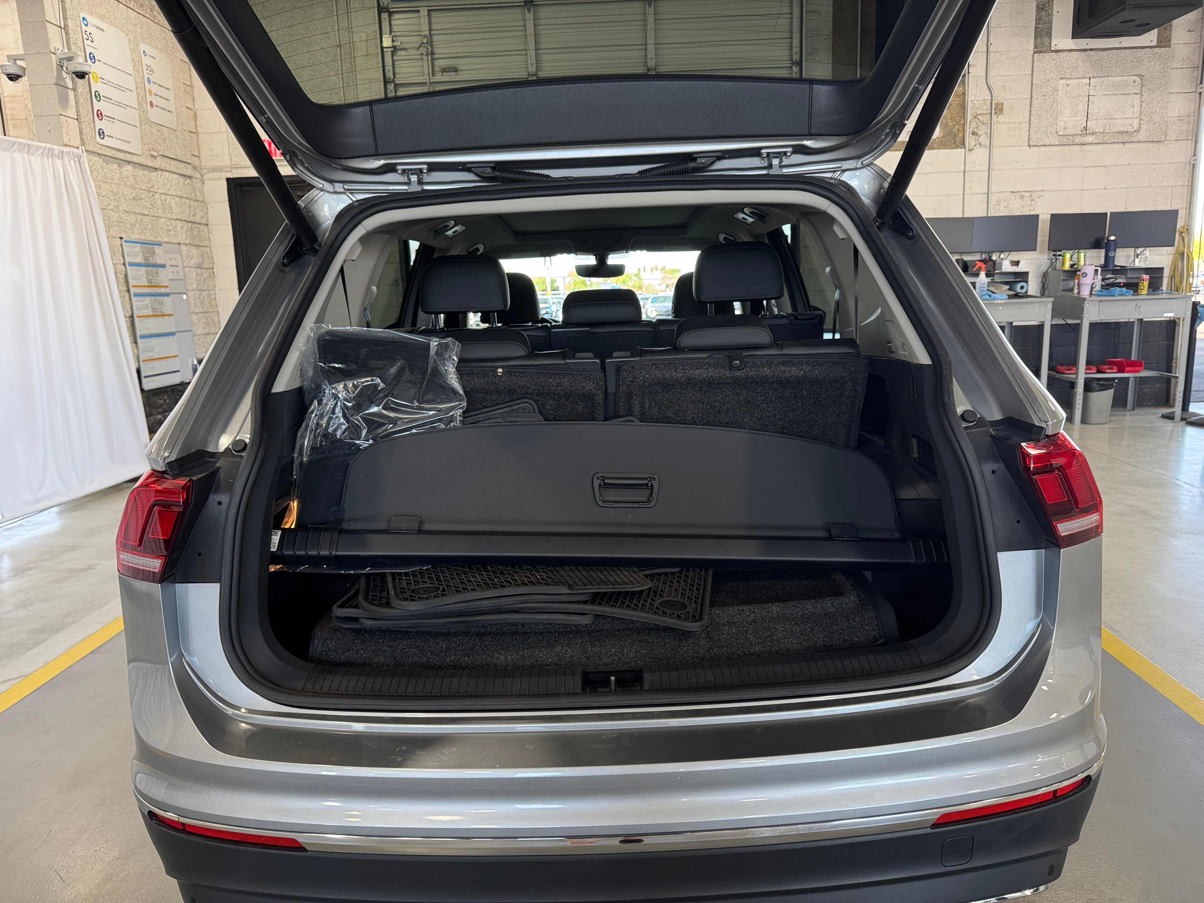 2019 Volkswagen Tiguan SEL 6