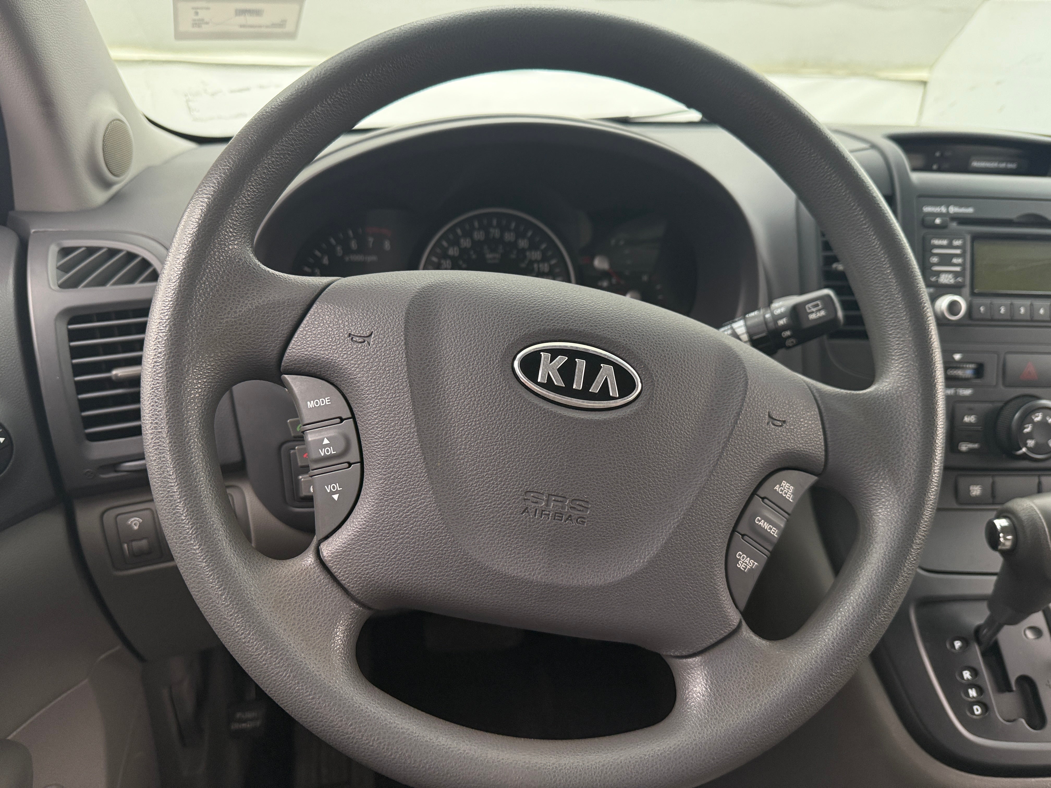 2012 Kia Sedona LX 5