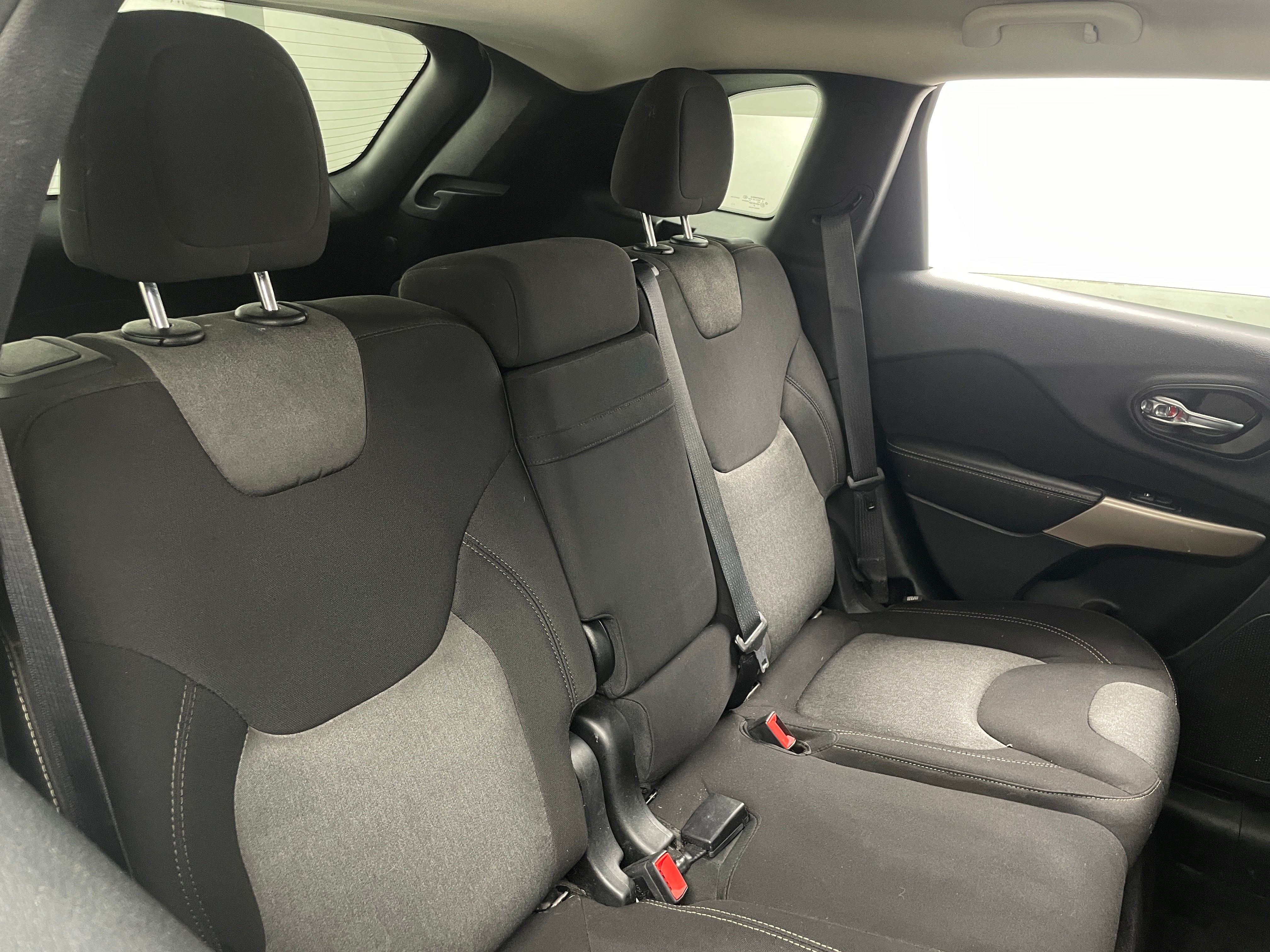2018 Jeep Cherokee Latitude 6
