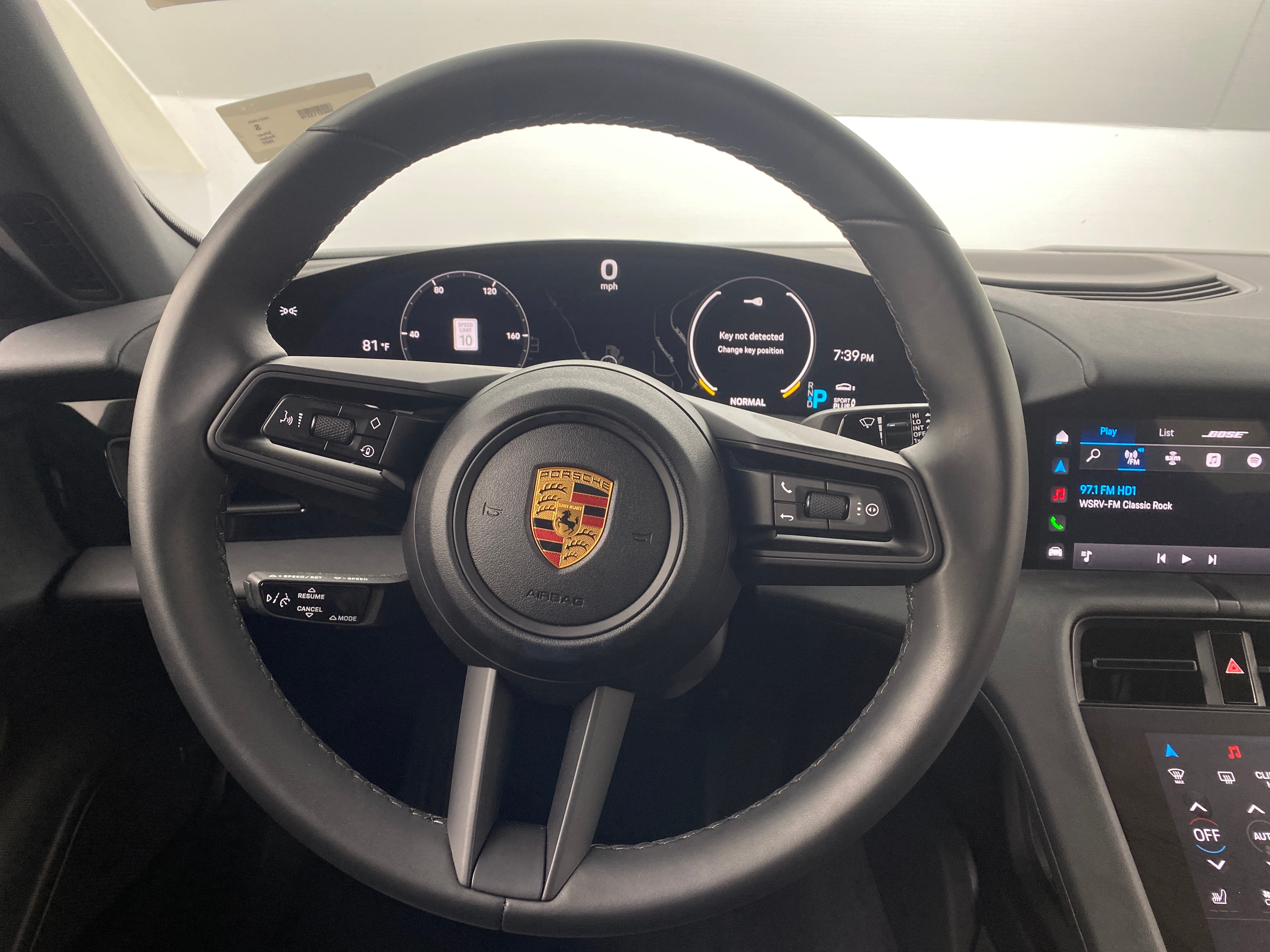 2022 Porsche Taycan  4