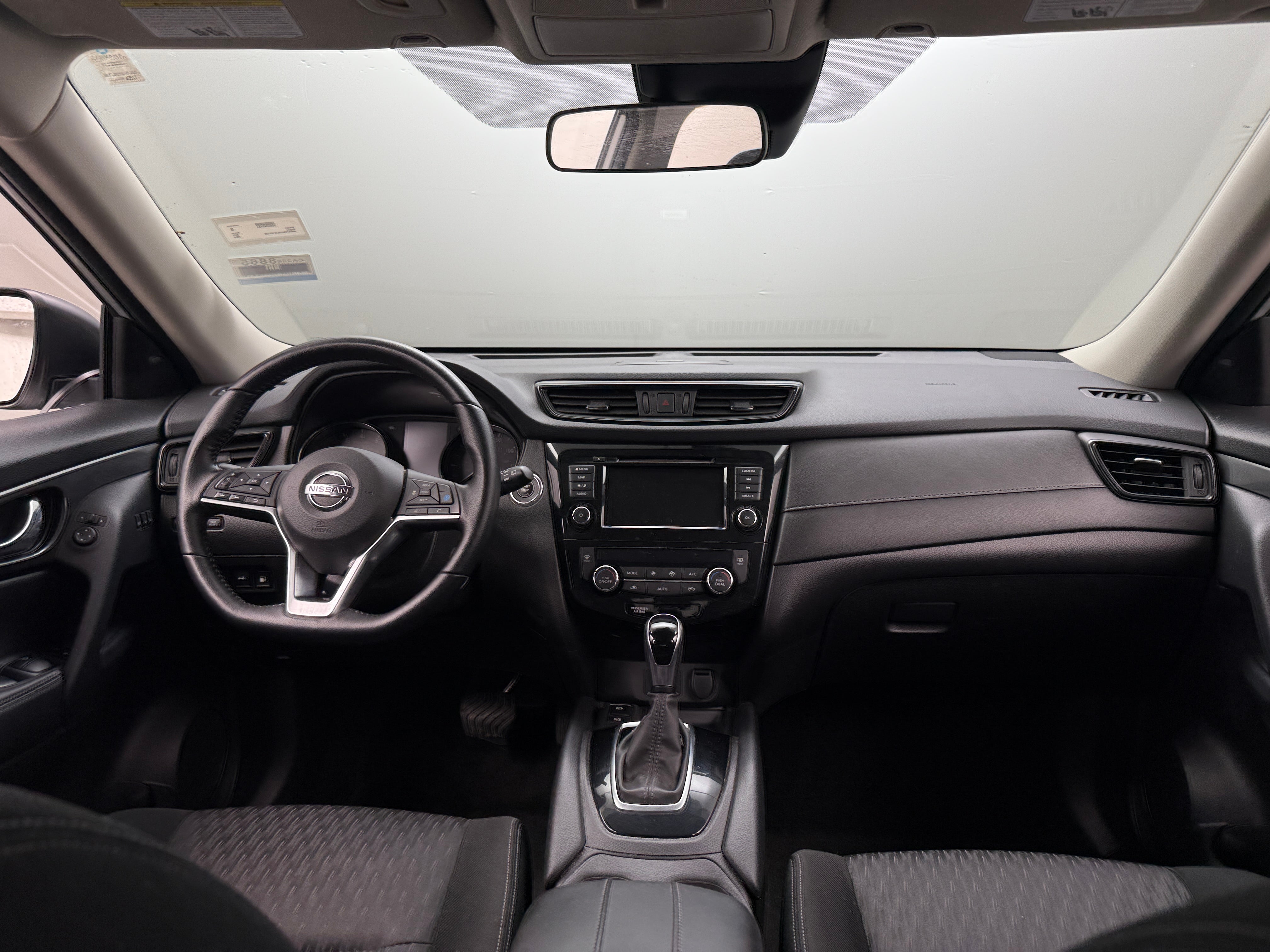 2020 Nissan Rogue SV 3