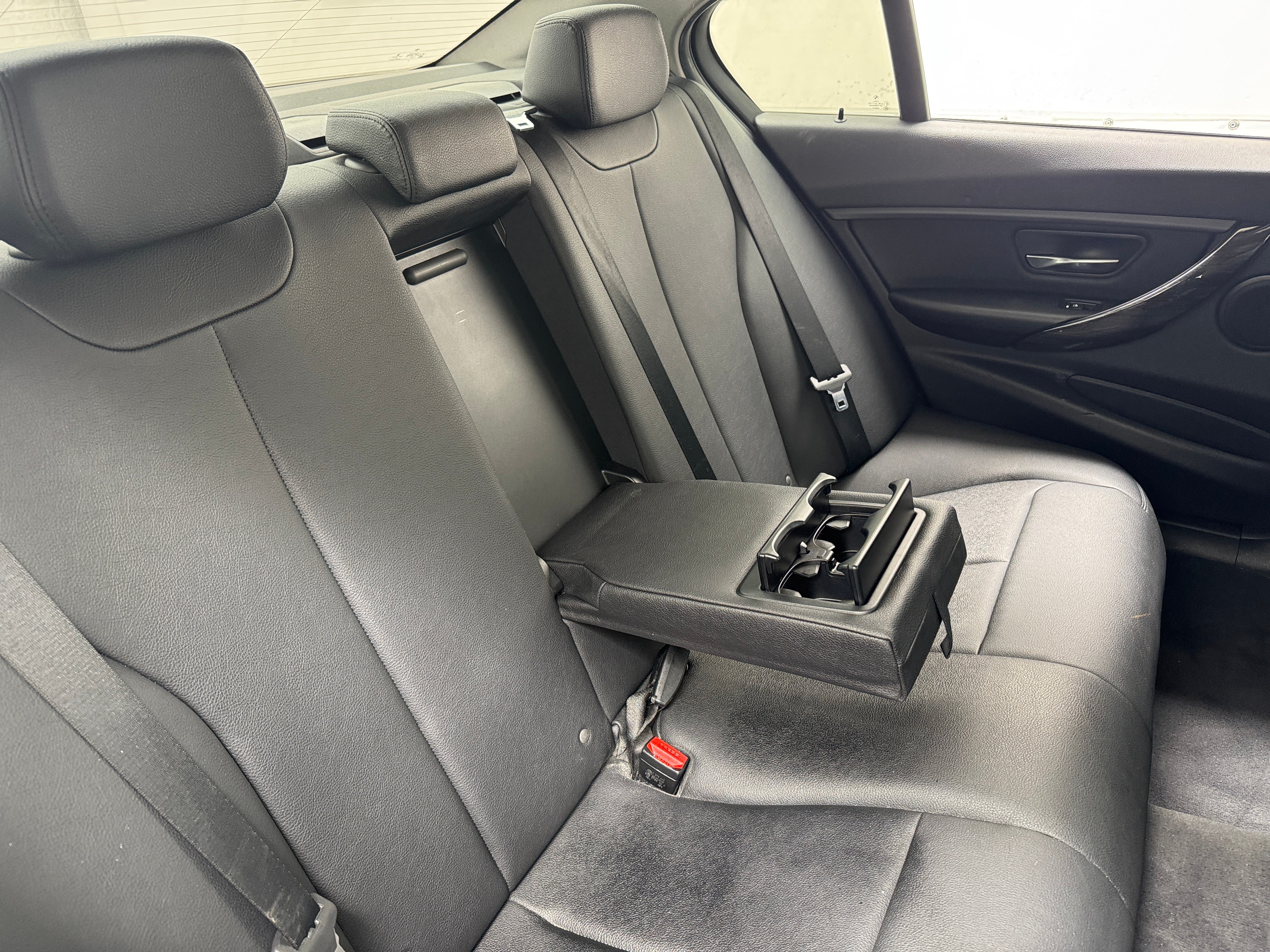 2016 BMW 3 Series 320i xDrive 5