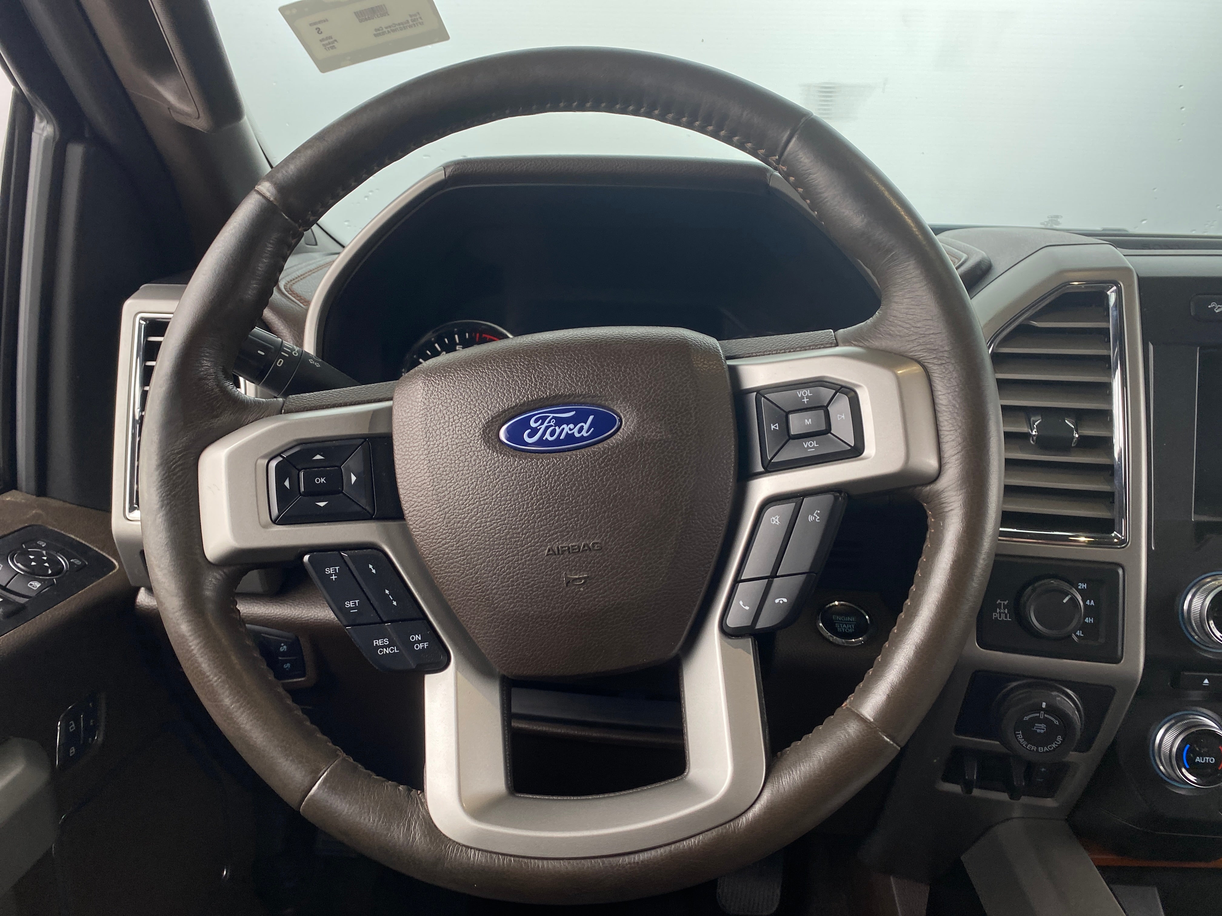 2017 Ford Econoline E-150 5