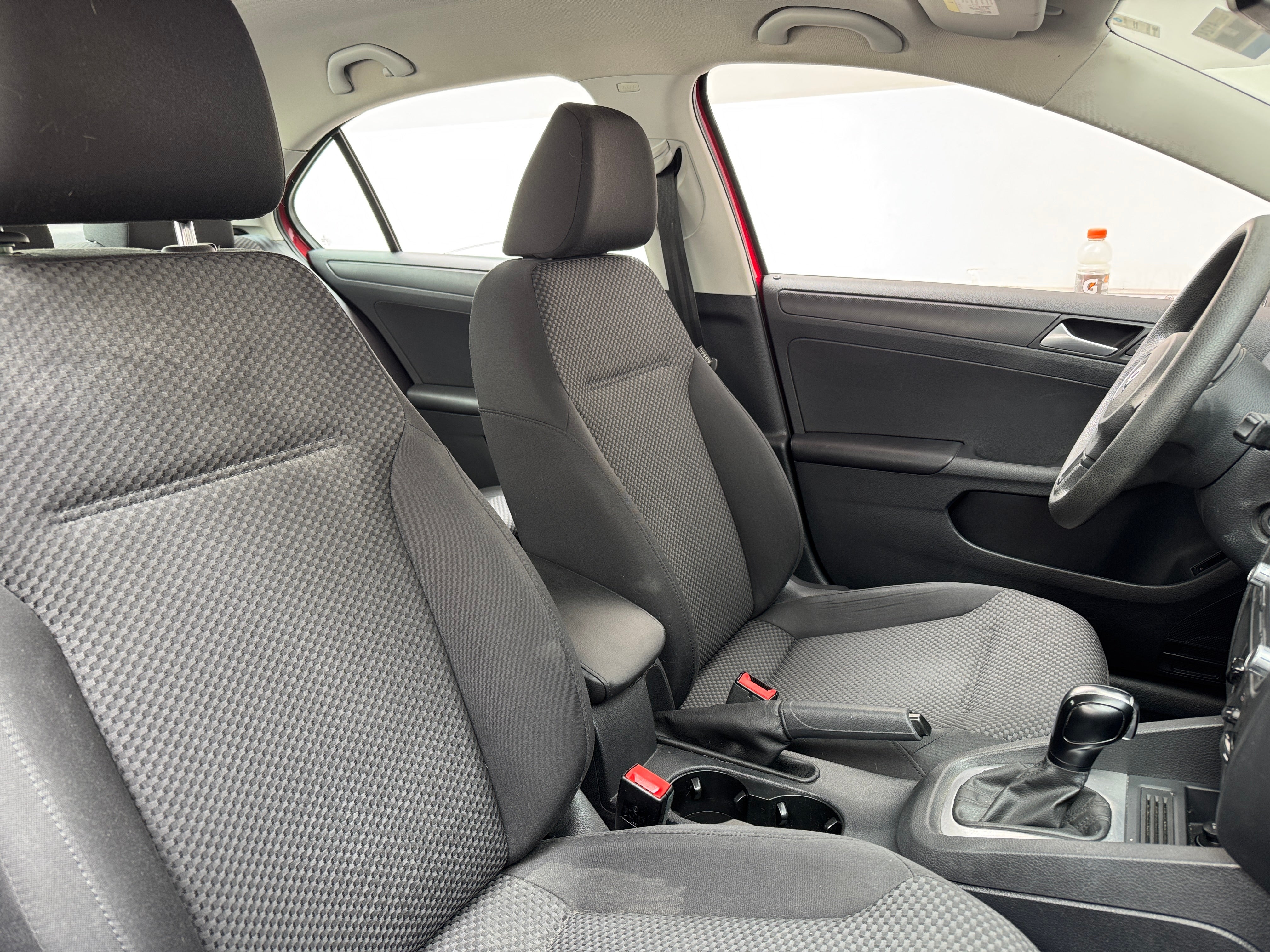 2014 Volkswagen Jetta S 2