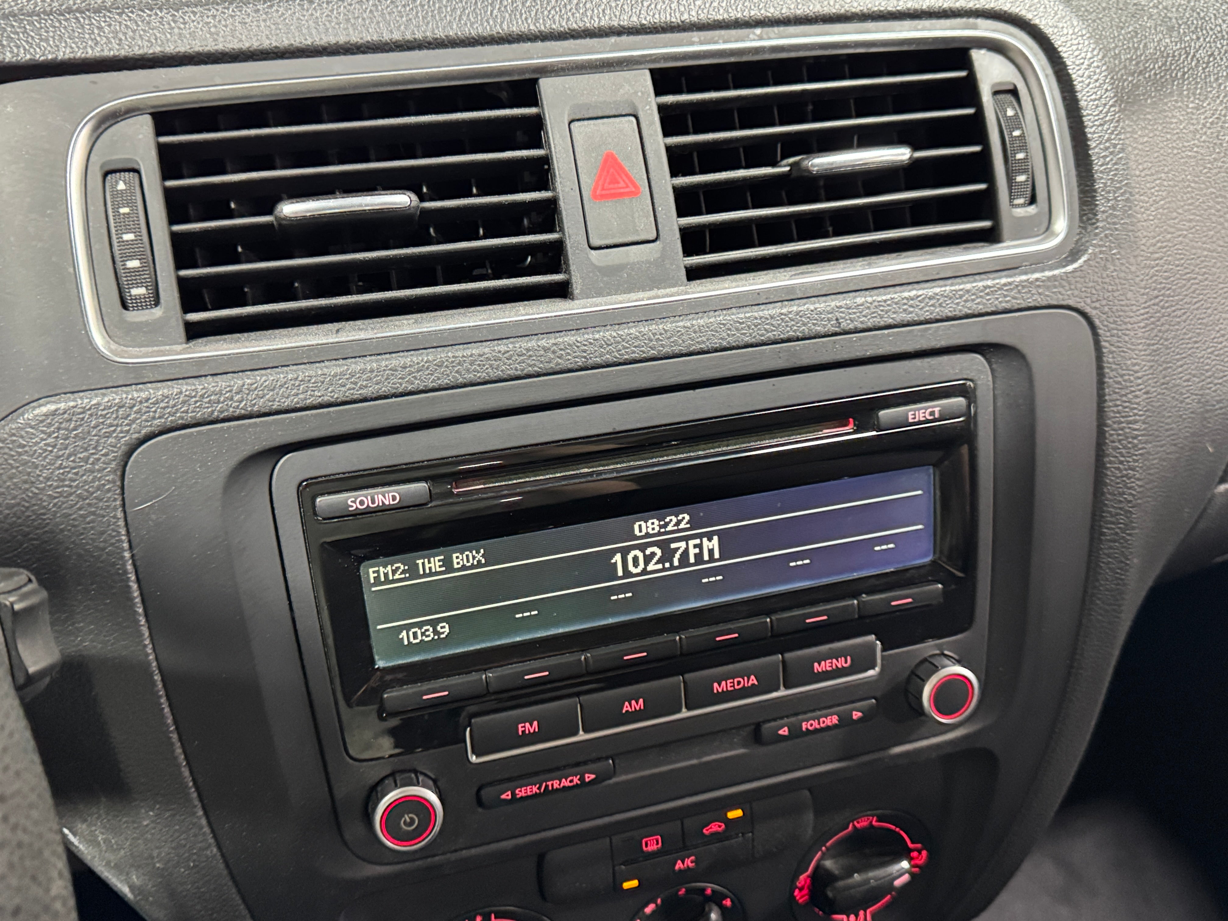 2014 Volkswagen Jetta S 4