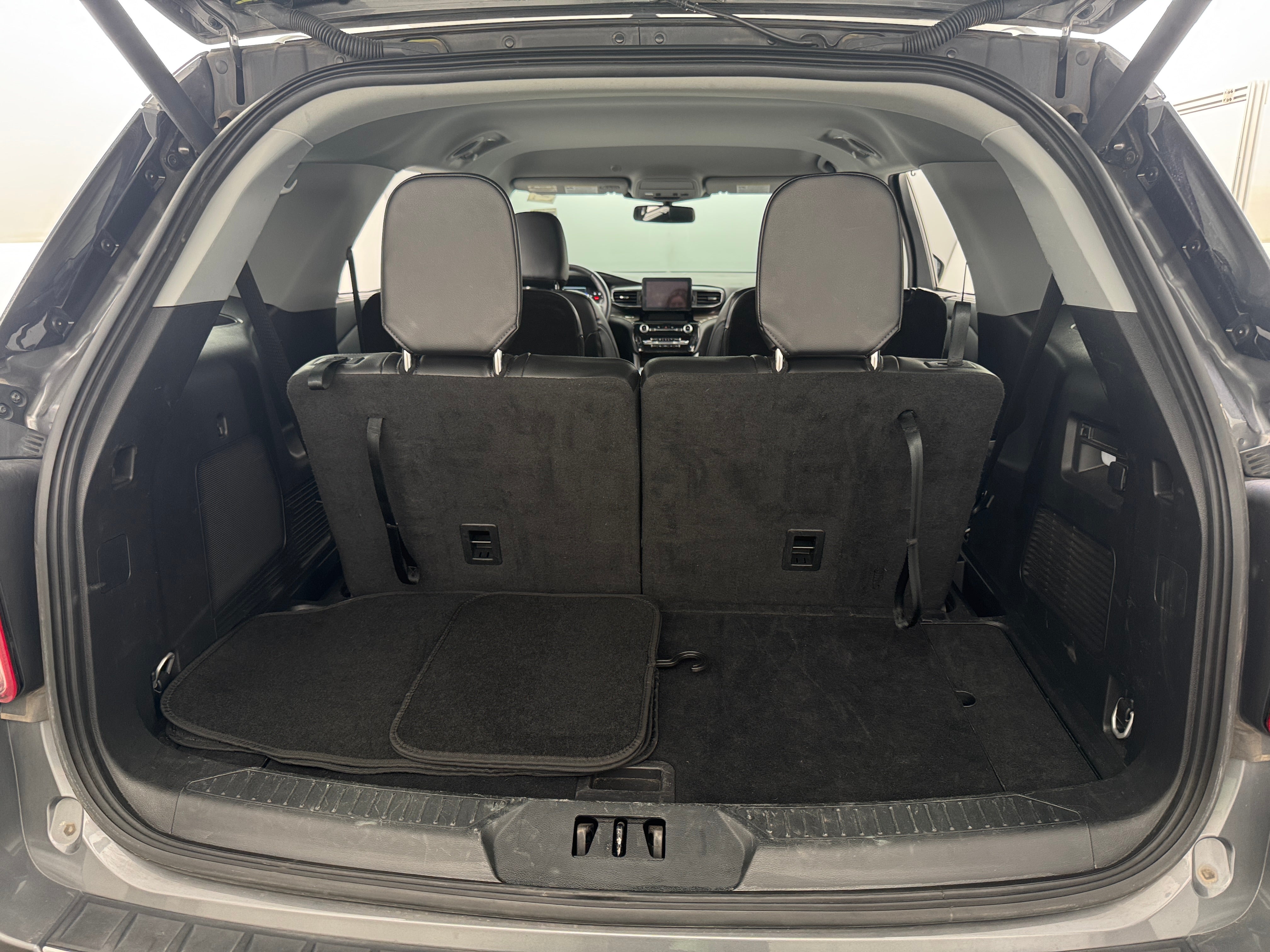 2023 Ford Explorer Limited 6