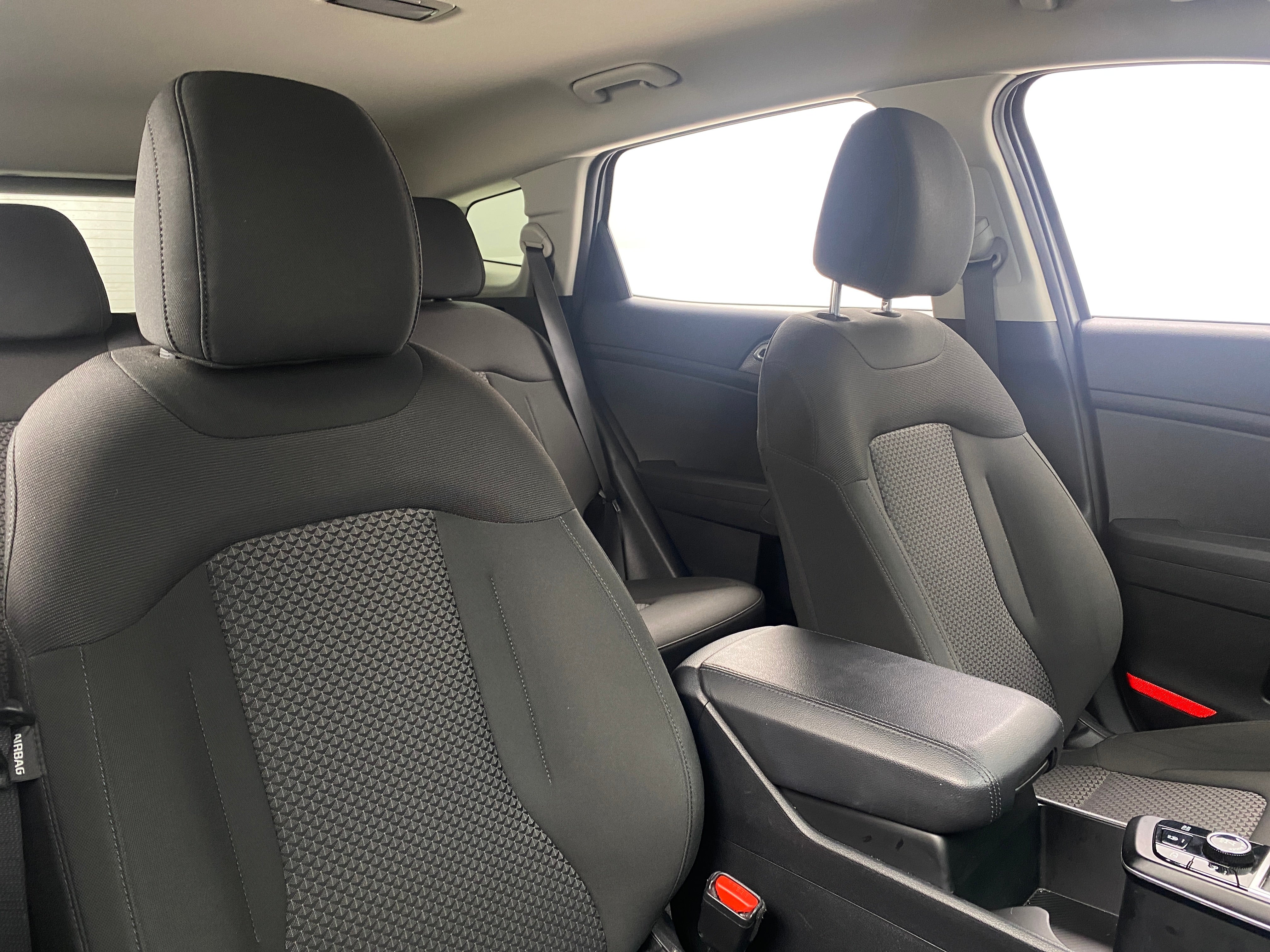 2024 Kia Sportage LX 2