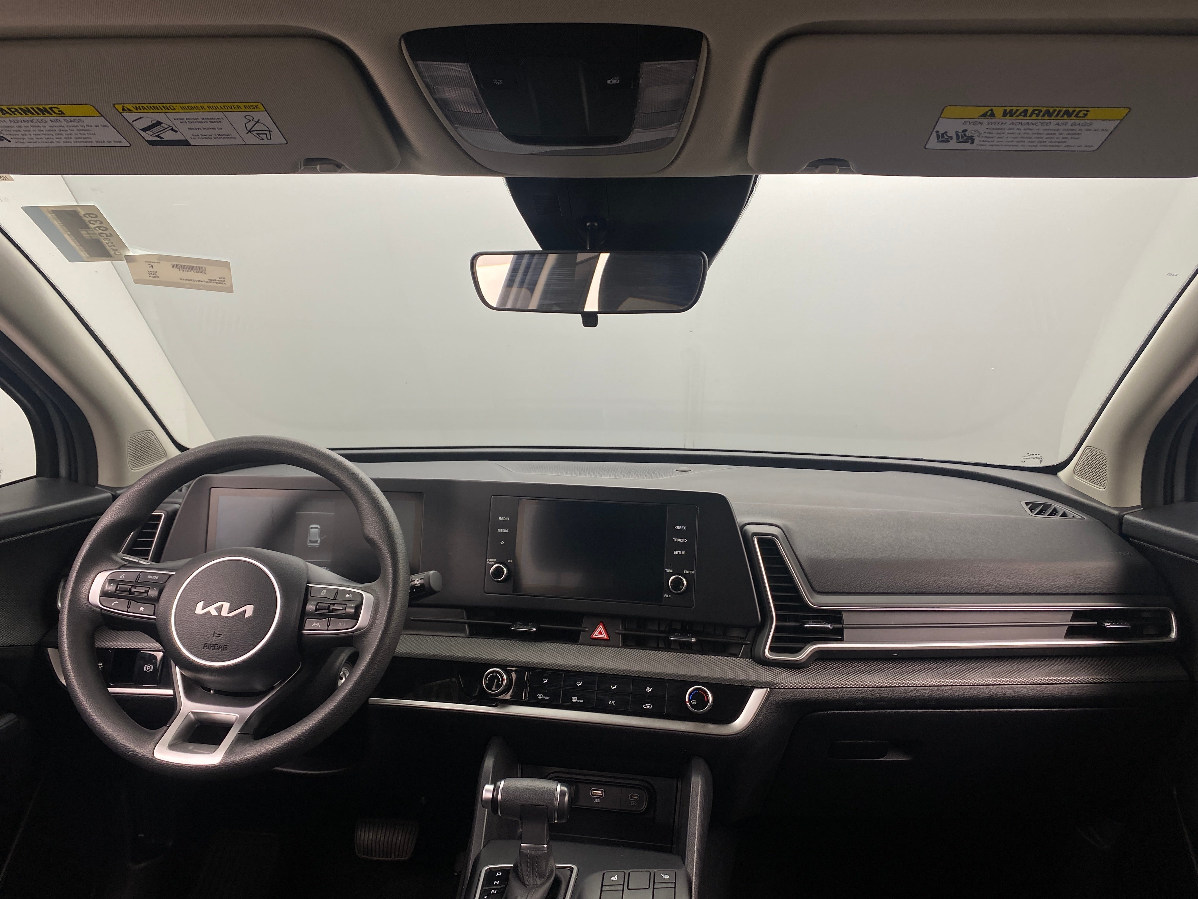 2024 Kia Sportage LX 3