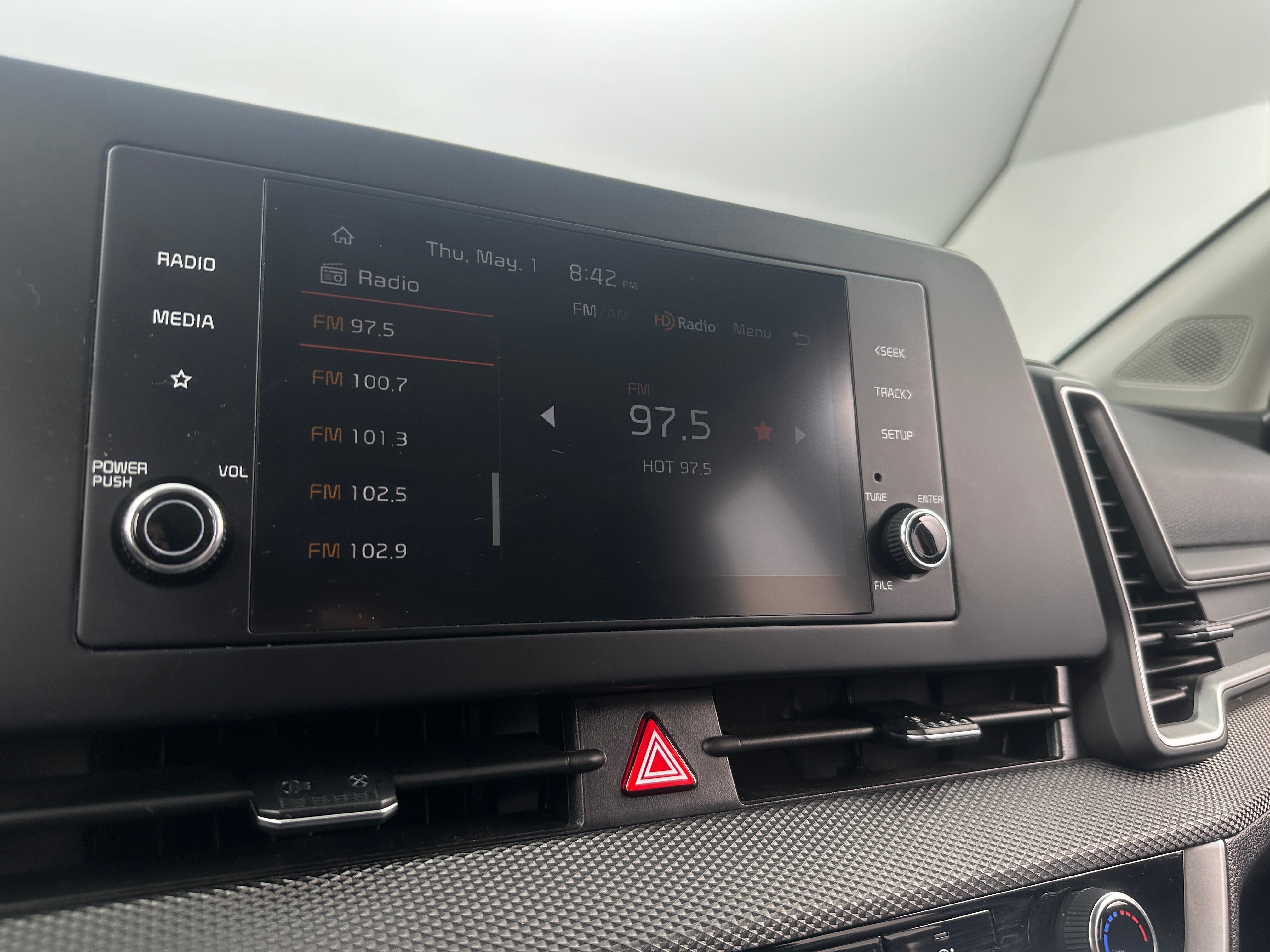 2024 Kia Sportage LX 4
