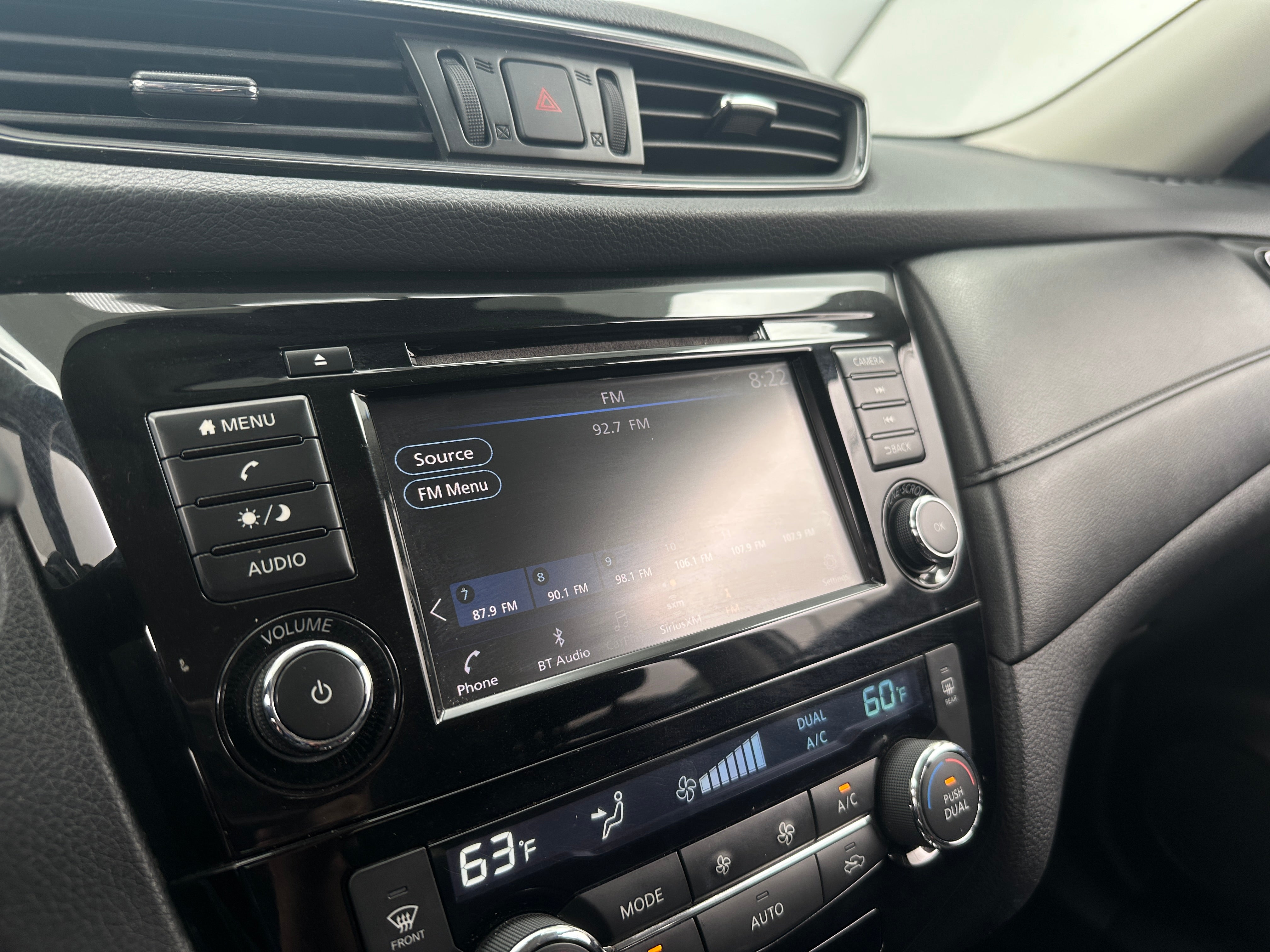 2019 Nissan Rogue SV 4