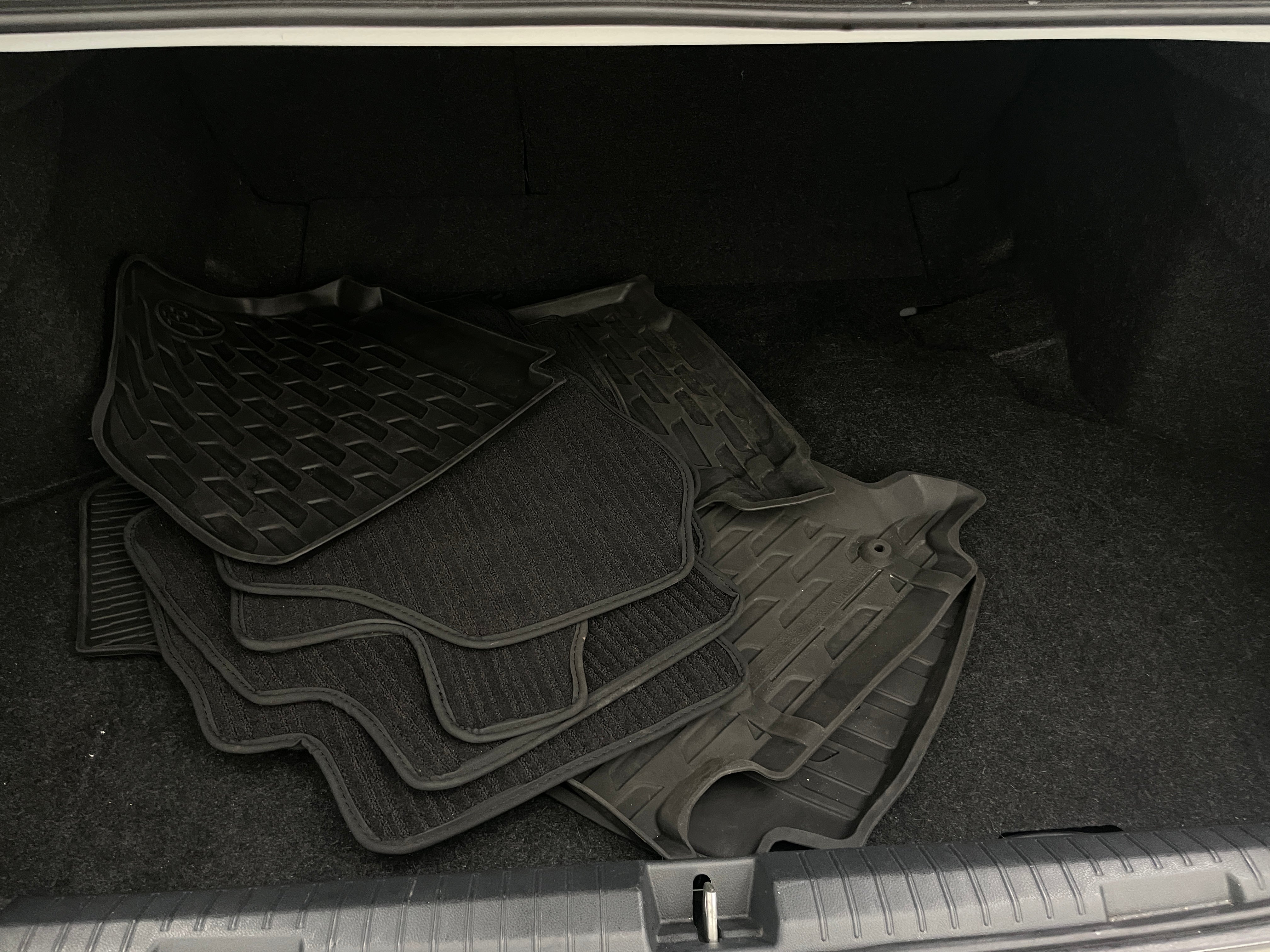 2022 Subaru Legacy Premium 7