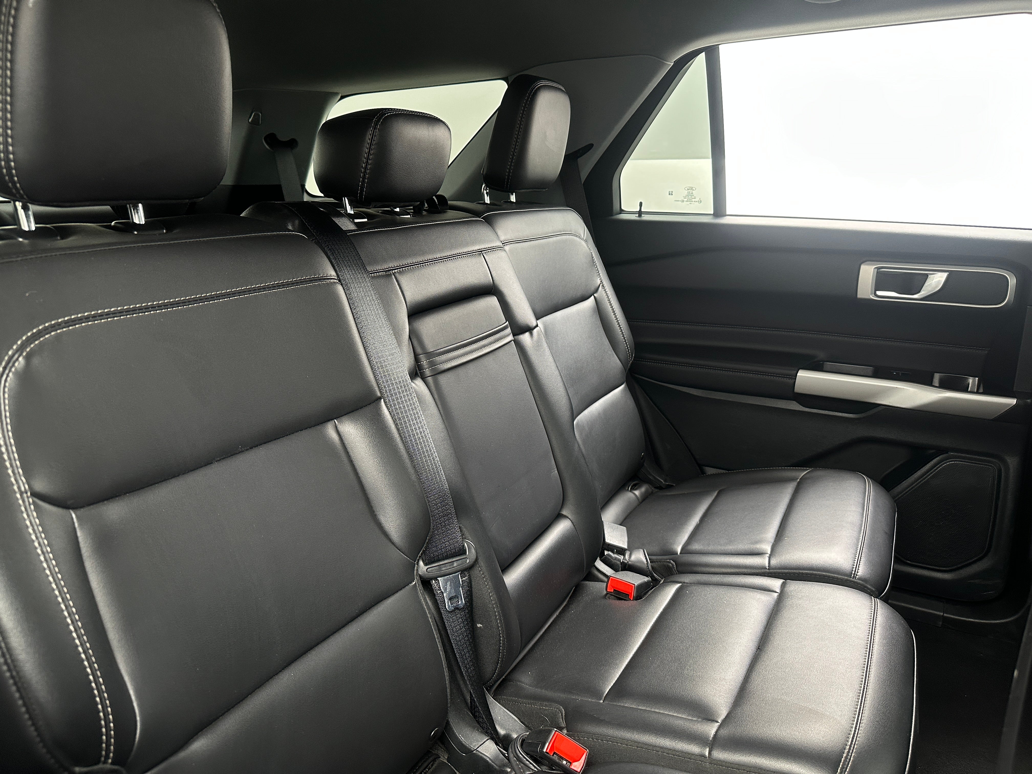 2023 Ford Explorer XLT 6