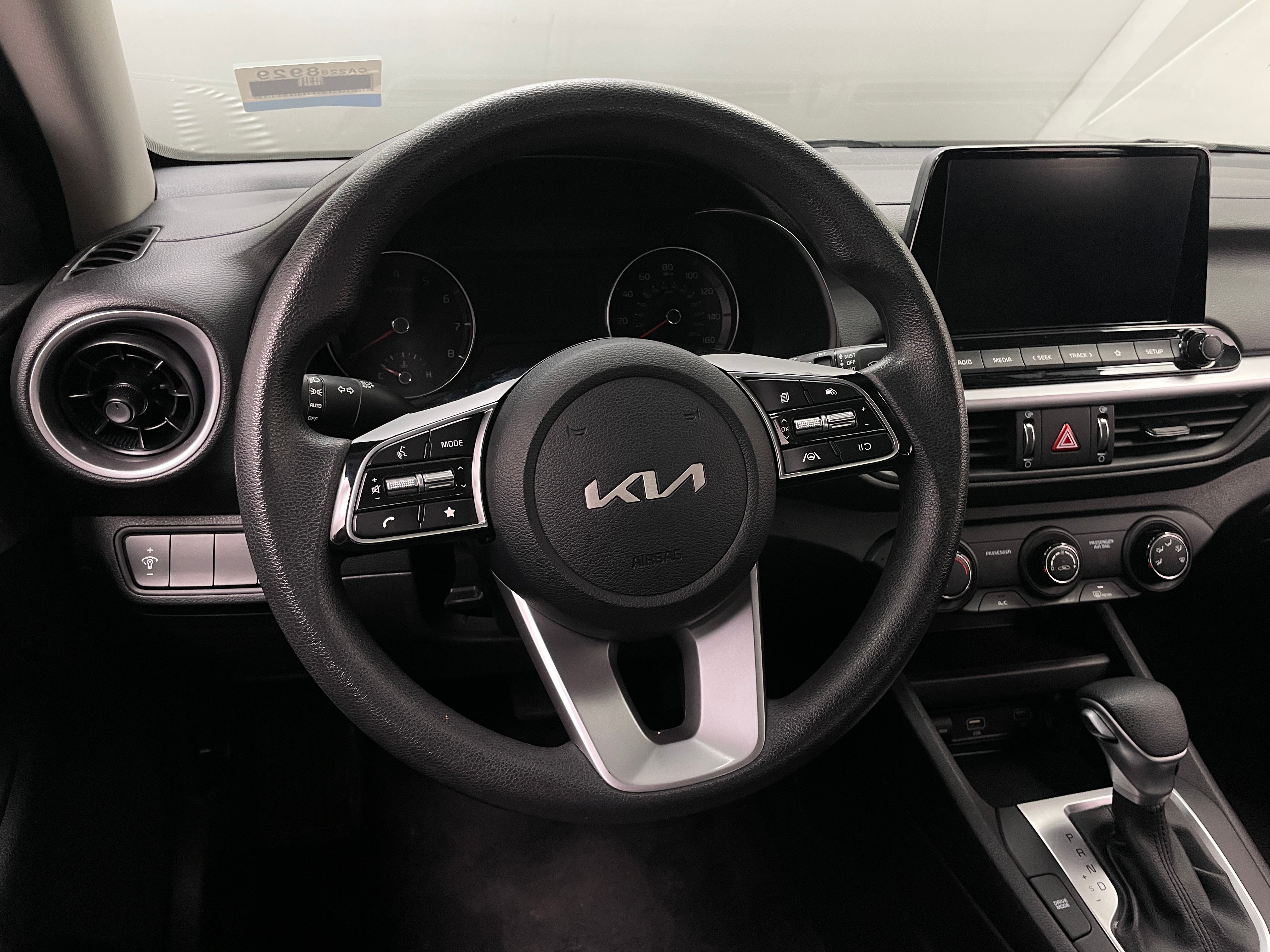 2024 Kia Forte LXS 5